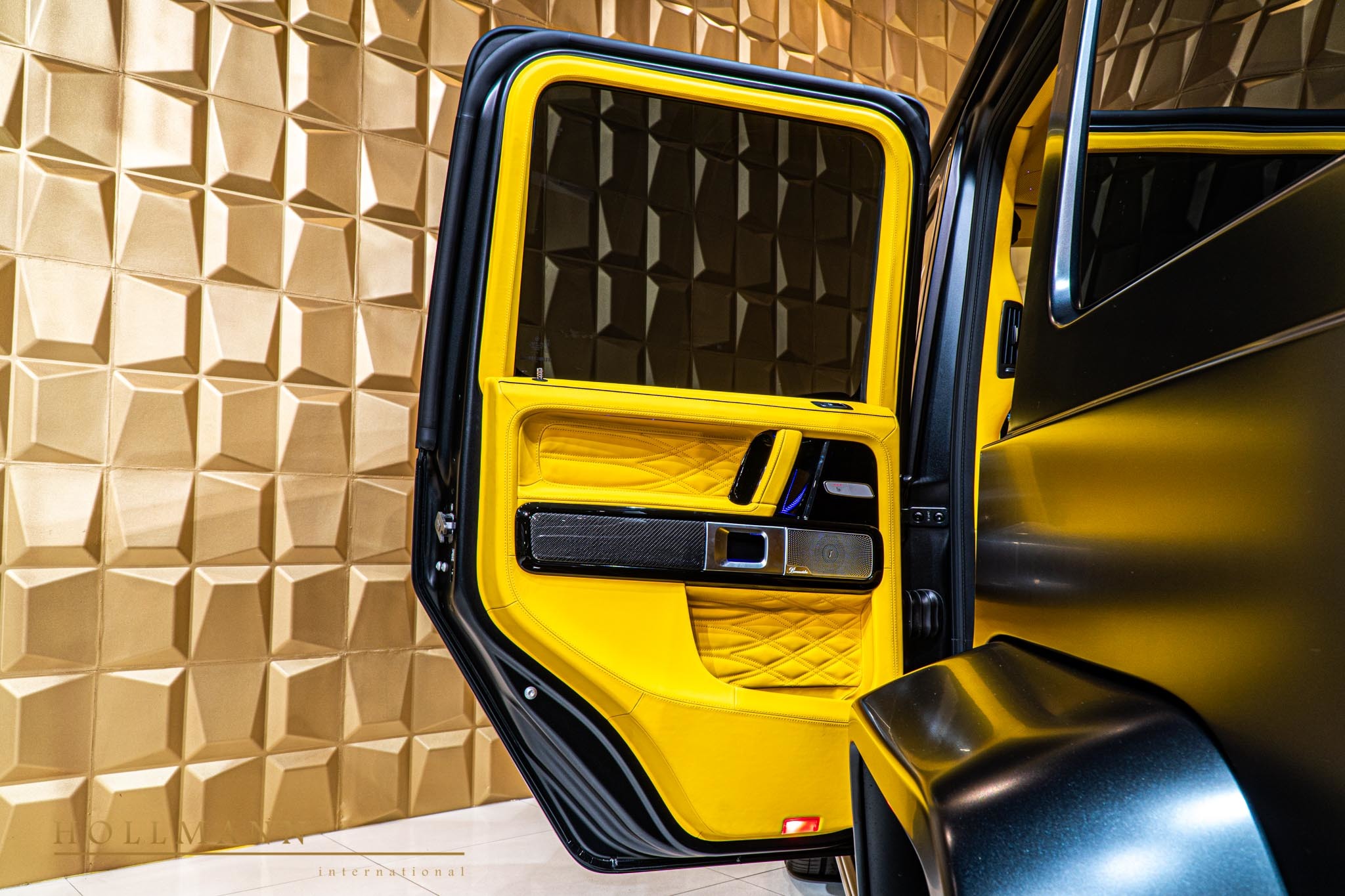 2020 Mansory G-Class, 15/20