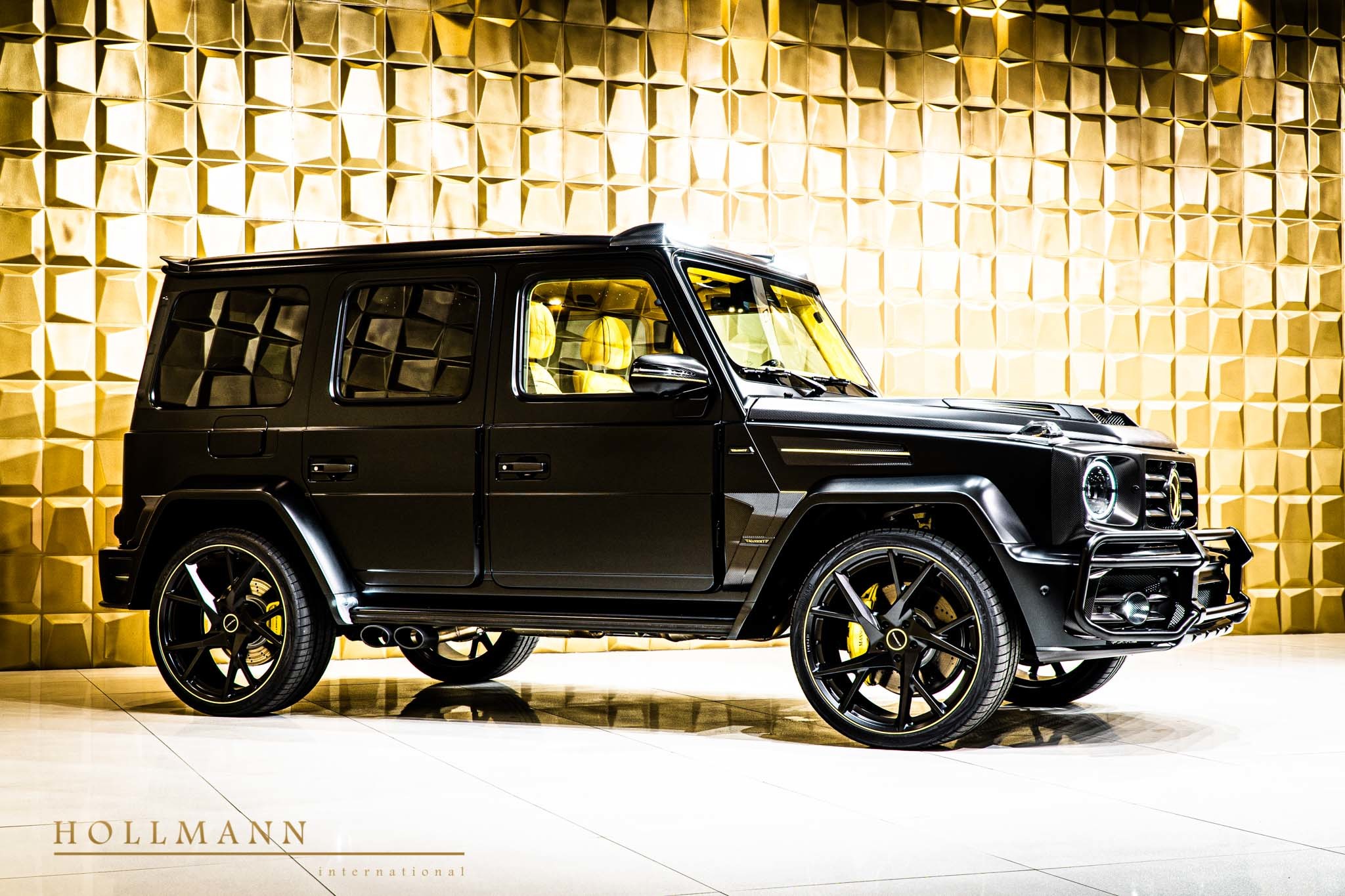 2020 Mansory G-Class, 19/20