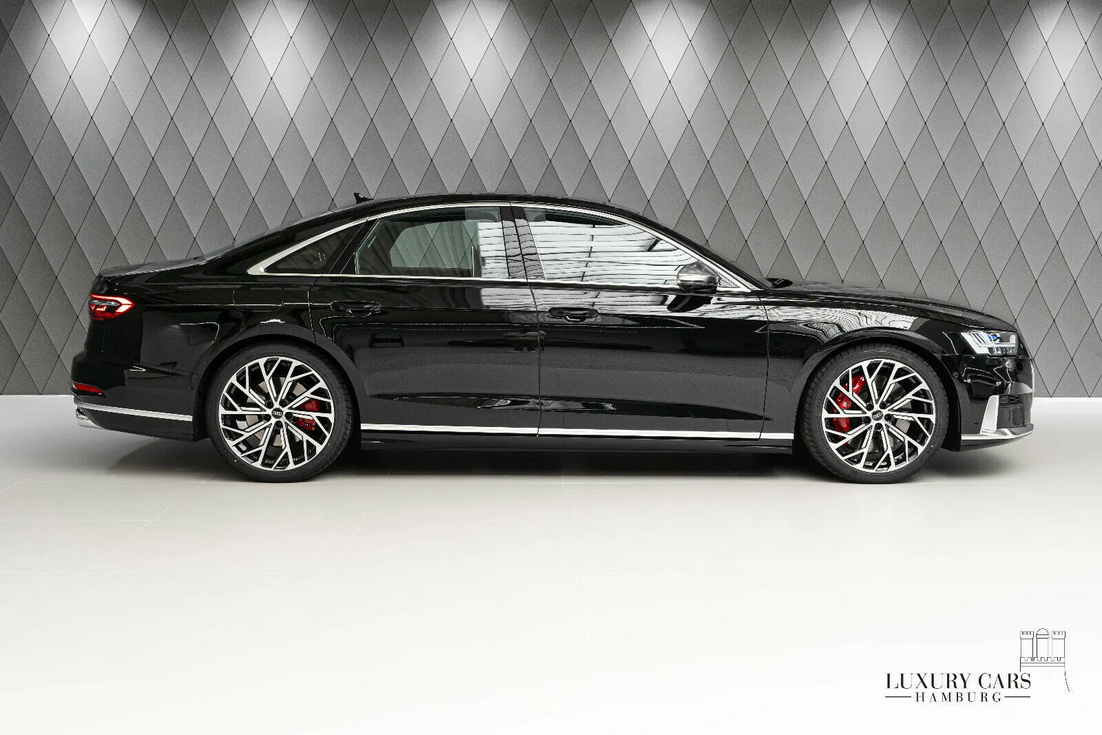 2020 Audi S8