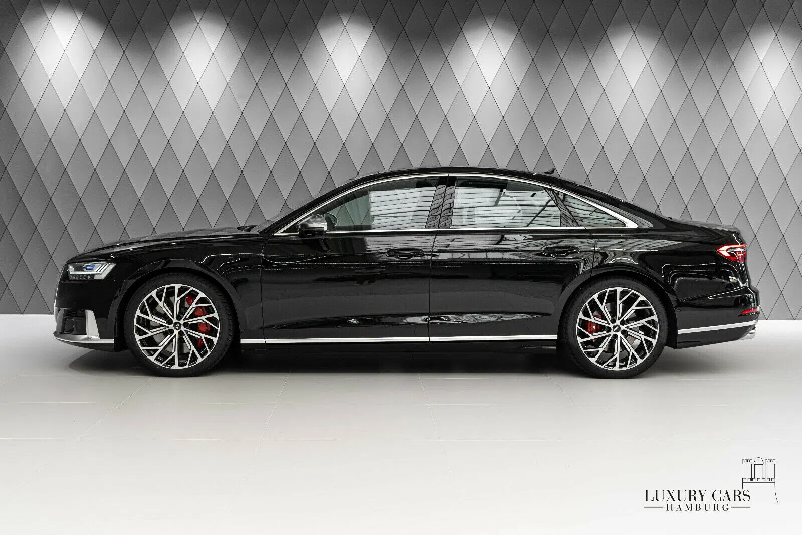 2020 Audi S8 for sale, exterior, Mythos Black Metallic