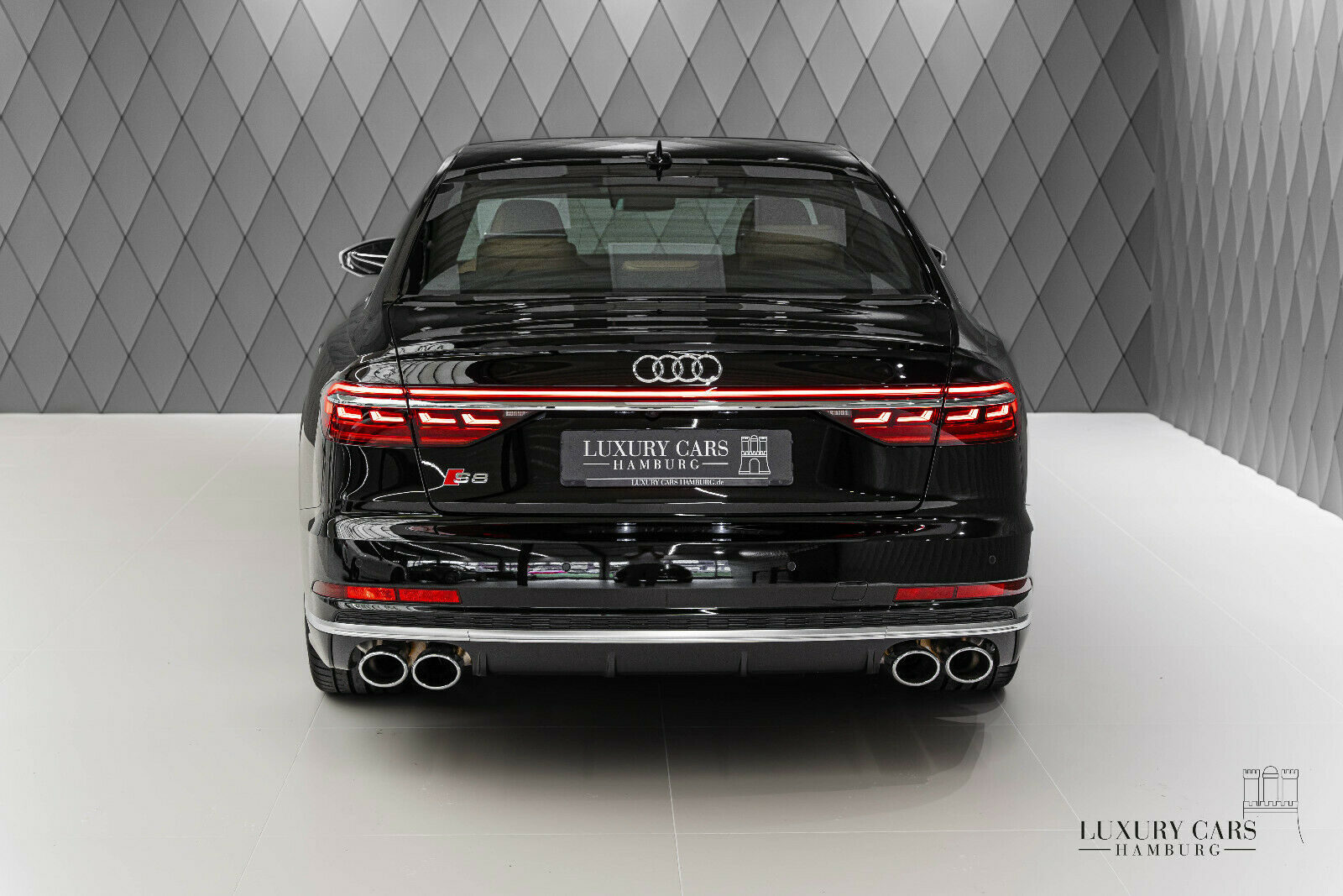 2020 Audi S8, 5/20