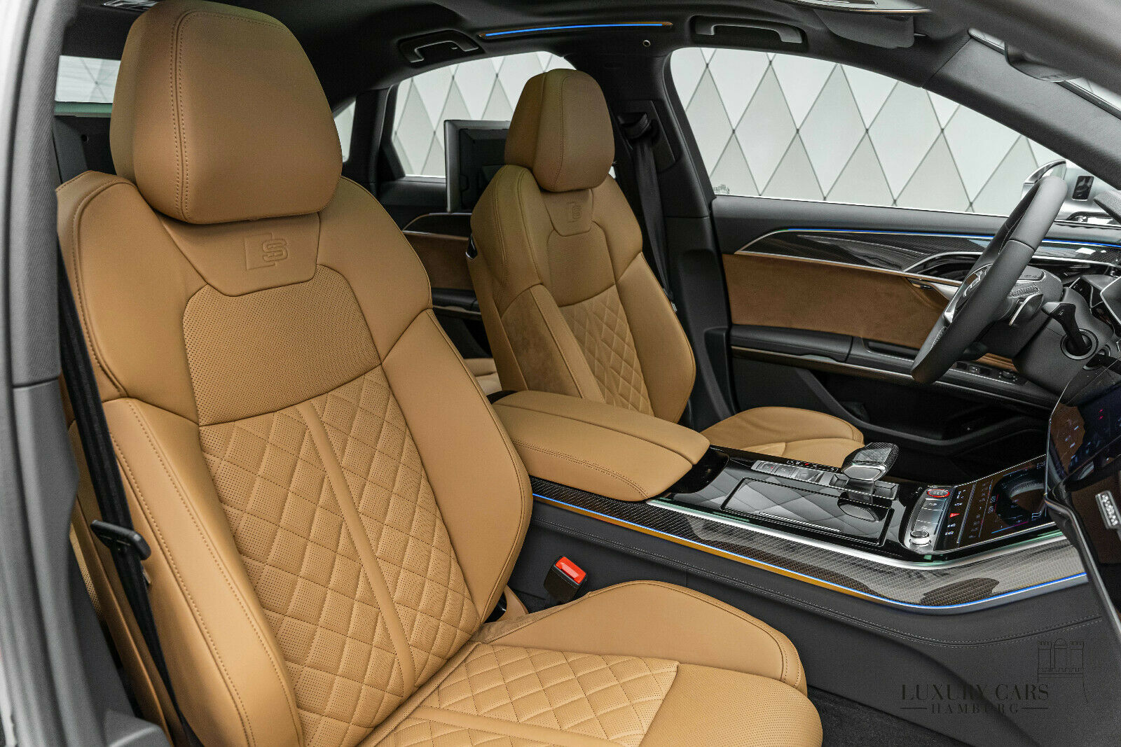 2020 Audi S8, 12/20