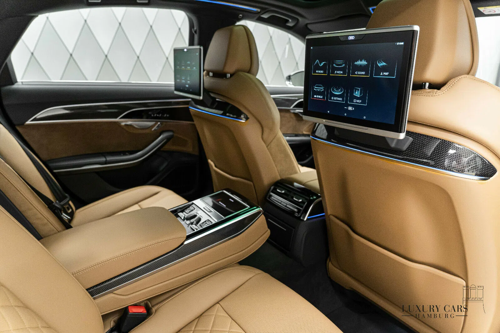 2020 Audi S8 interior, seats, Braun, Vollleder