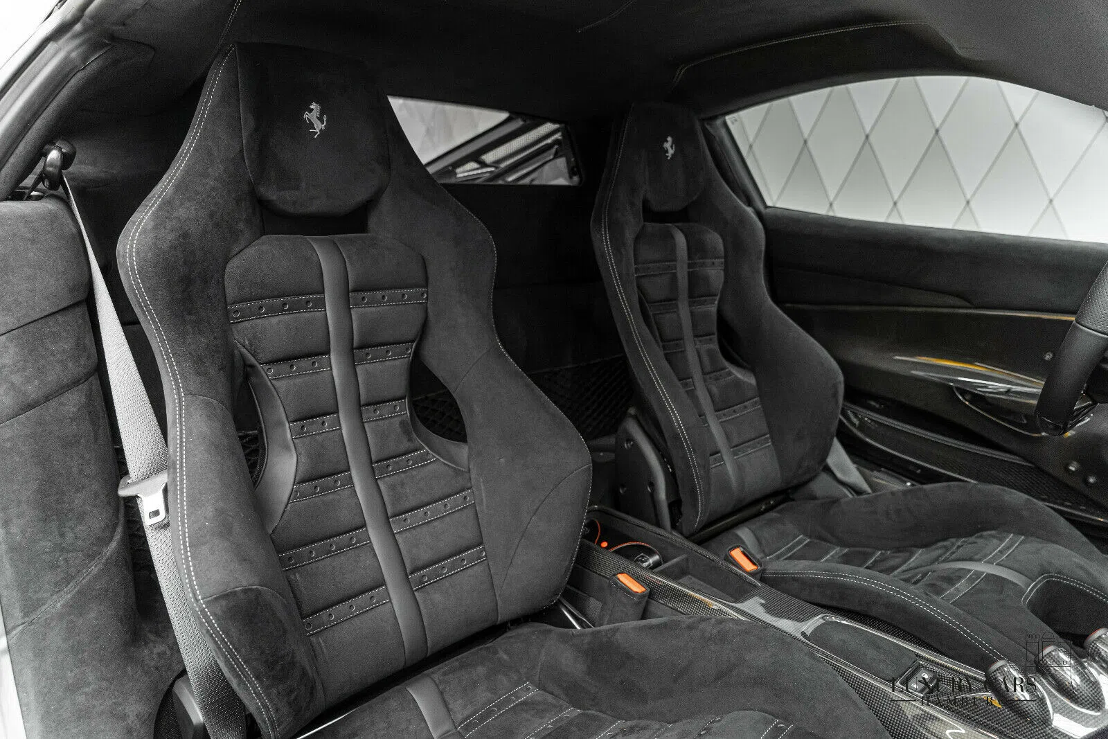 2020 Ferrari 488 Pista interior, seats, Leather Alcantara Nero
