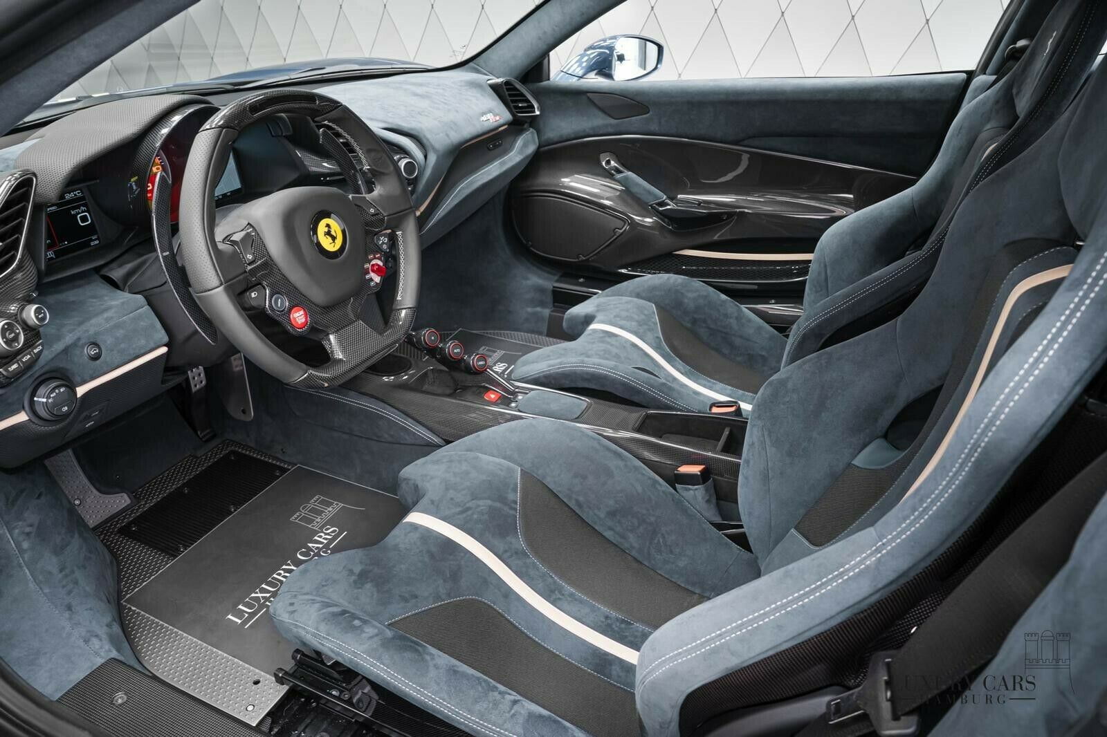 2020 Ferrari 488 Pista, 7/20