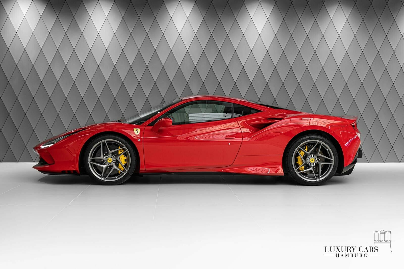 2020 Ferrari F8 Tributo, 2/20