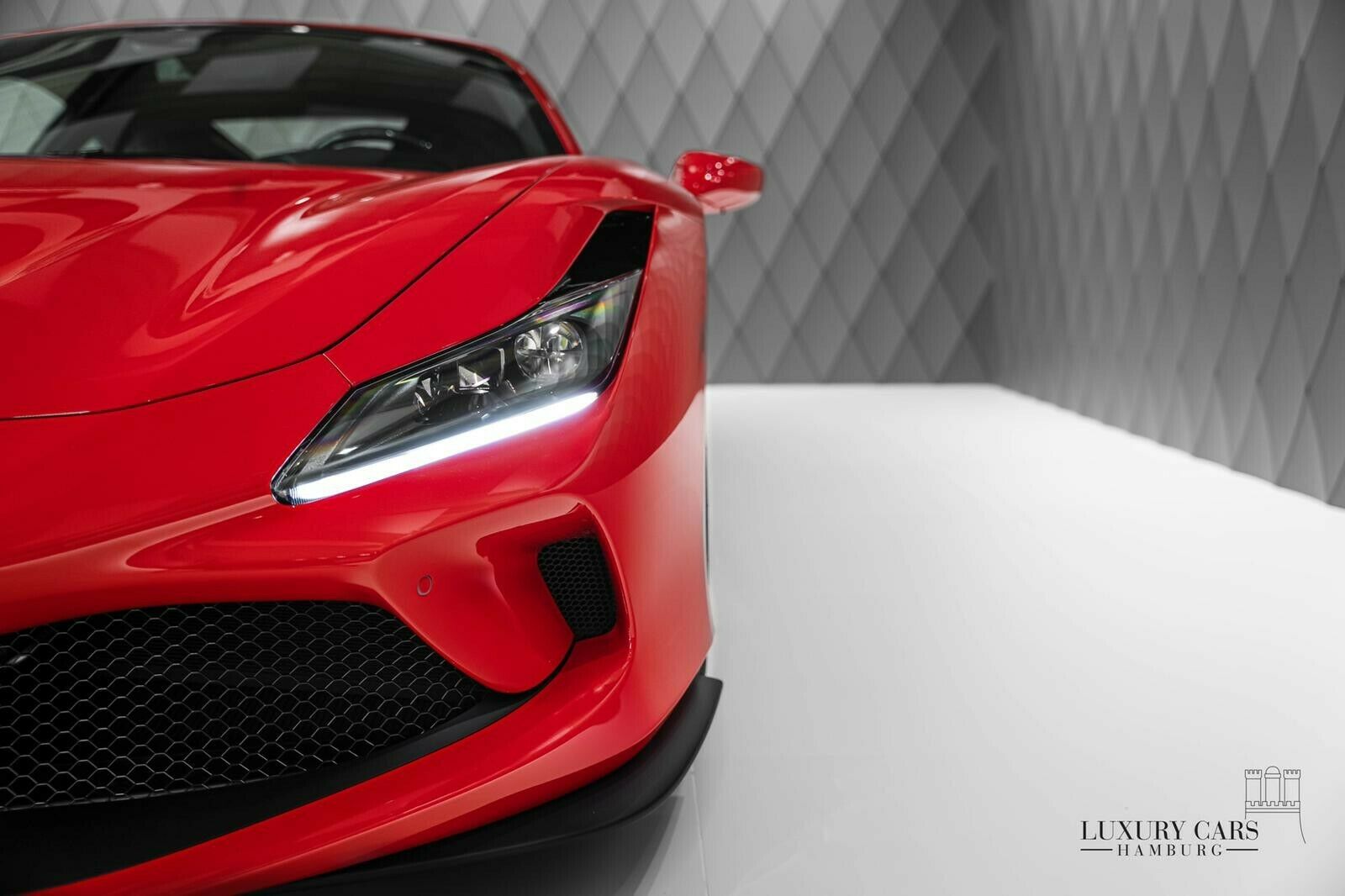 2020 Ferrari F8 Tributo, 5/20