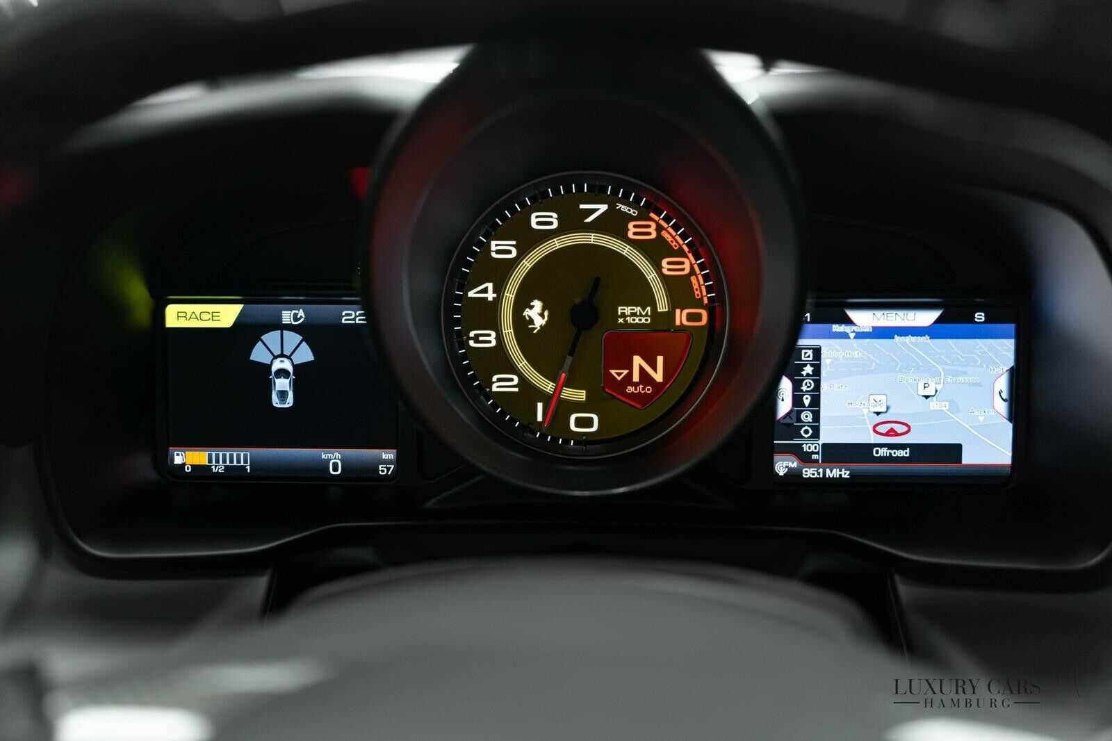 2020 Ferrari F8 Tributo, 17/20