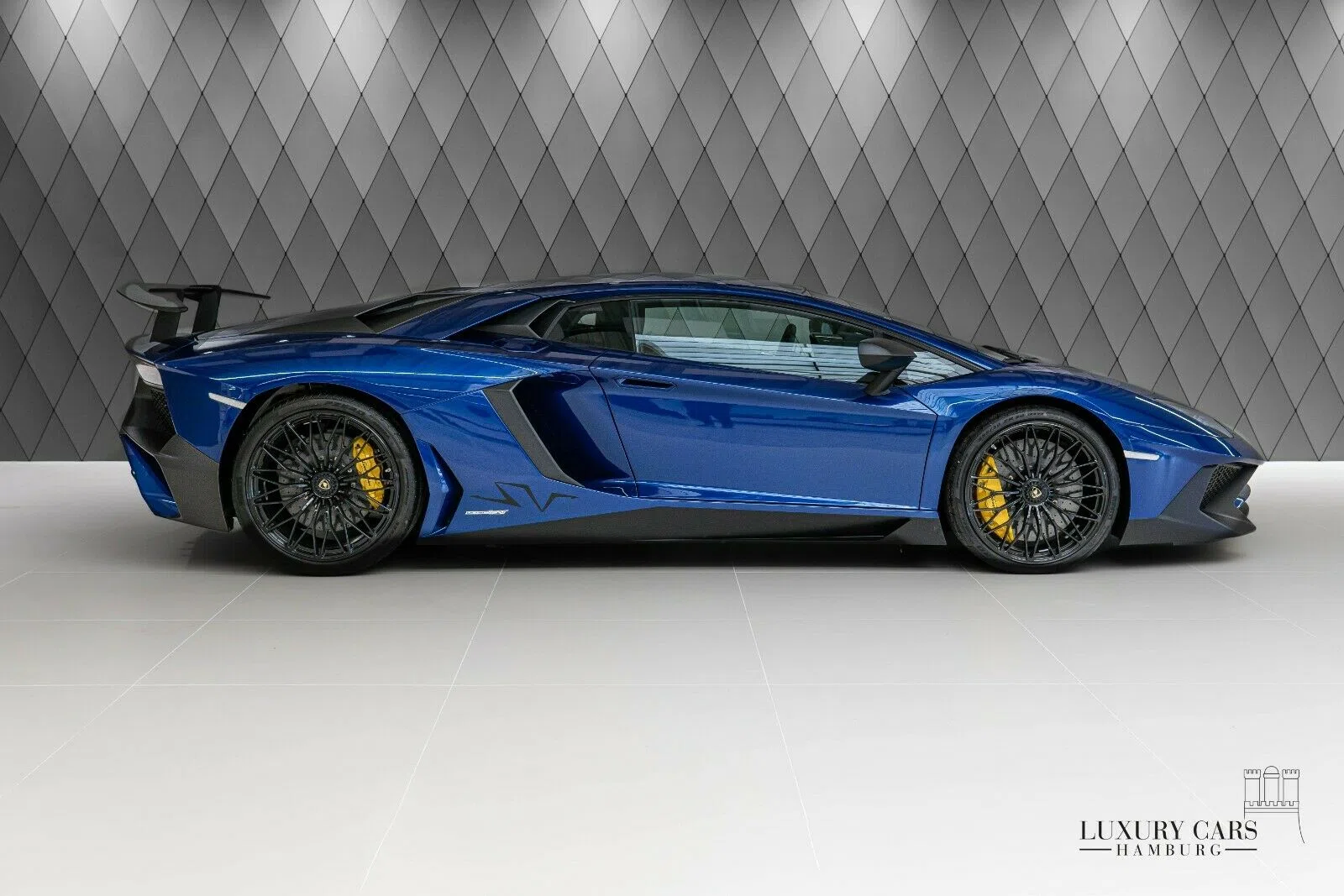 2018 Lamborghini Aventador LP 750-4 SV Coupe "1 of 600"