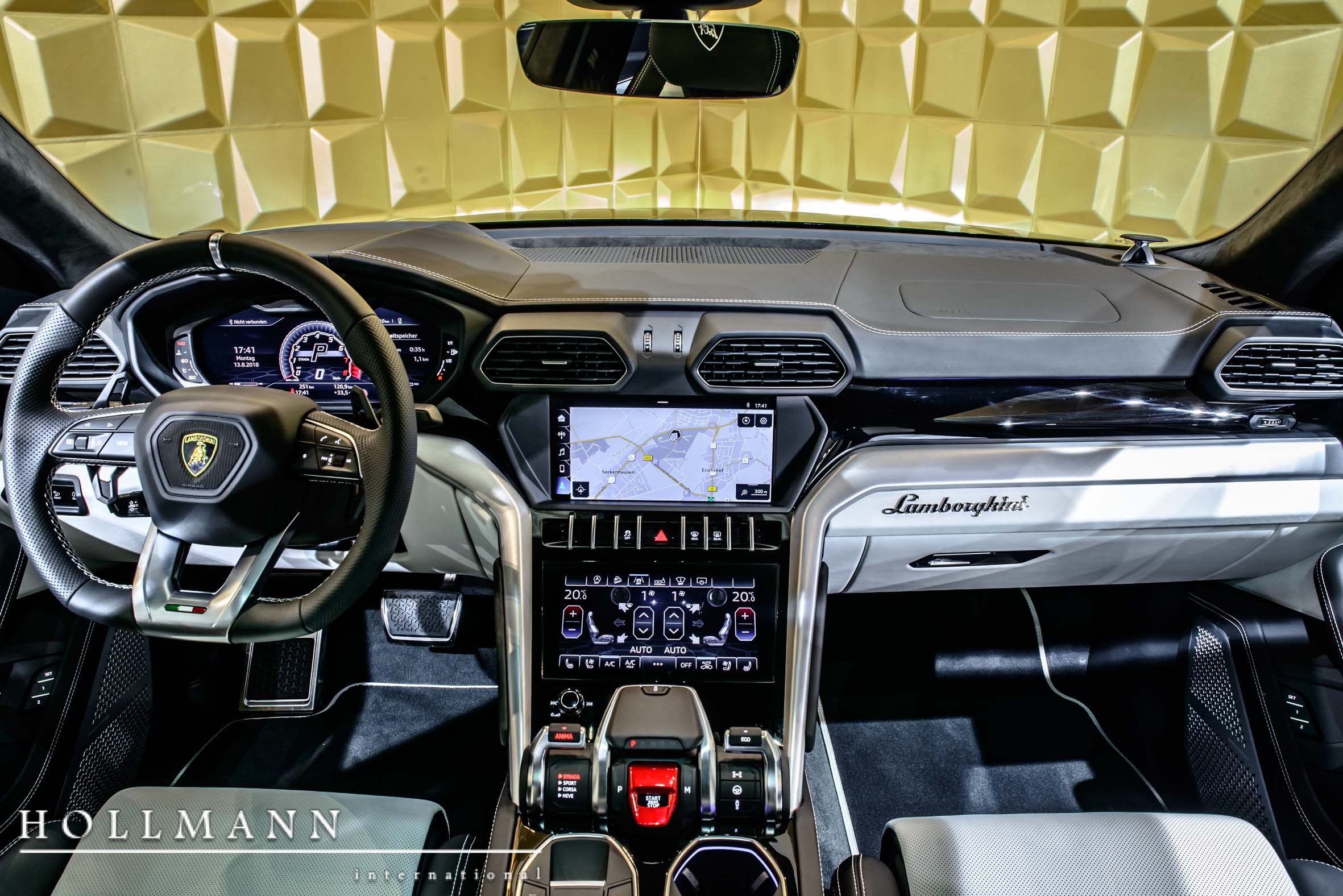 2018 Lamborghini Urus, 17/20