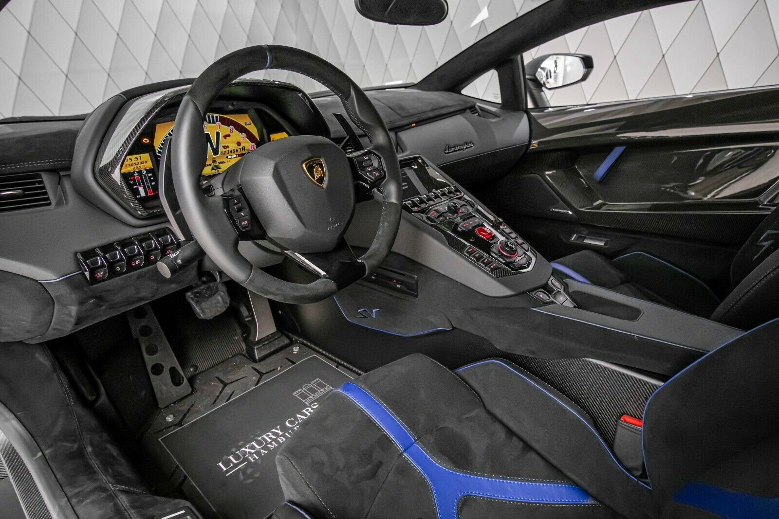 2018 Lamborghini Aventador LP 750-4 SV Coupe "1 of 600", 10/20