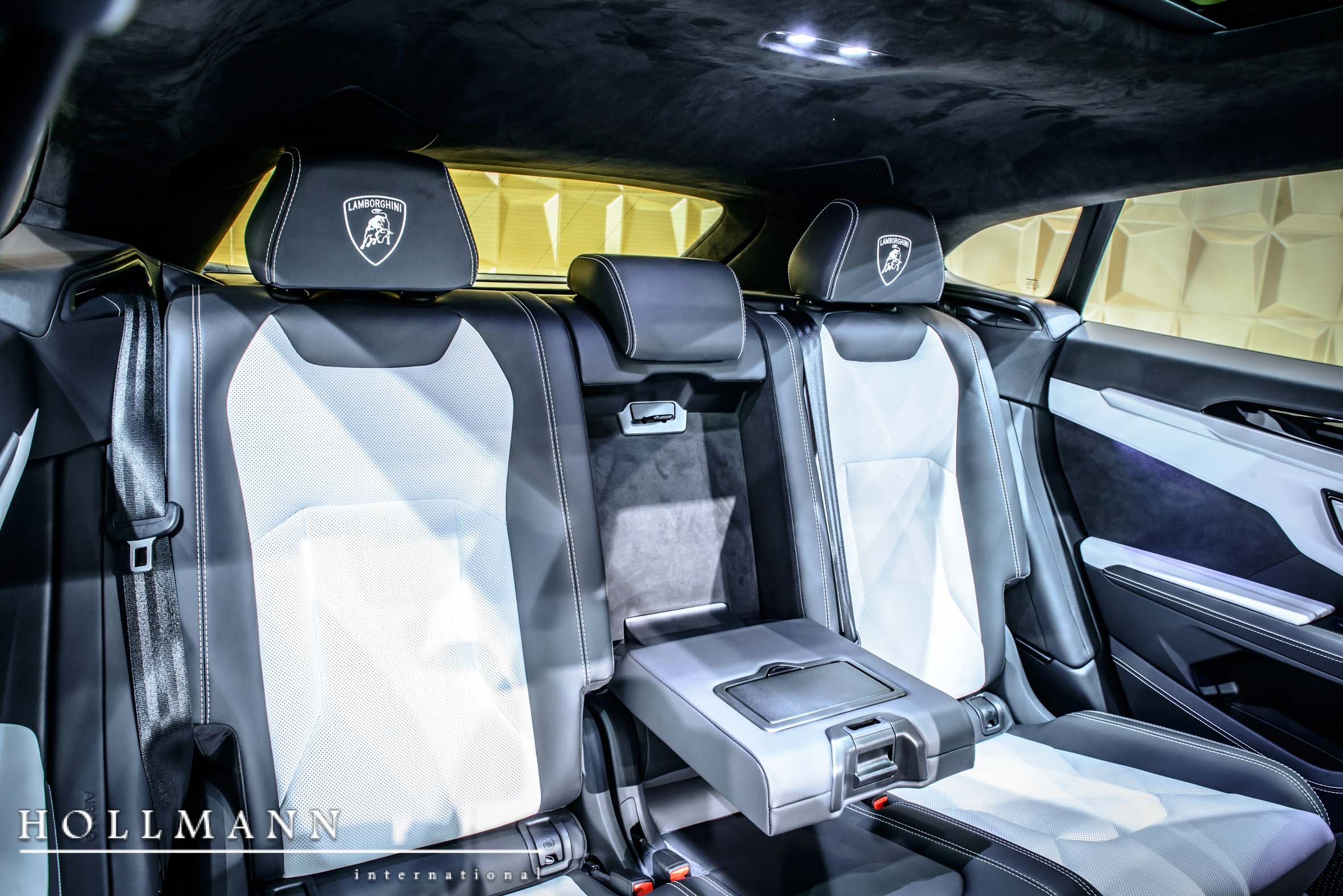 2018 Lamborghini Urus, 19/20