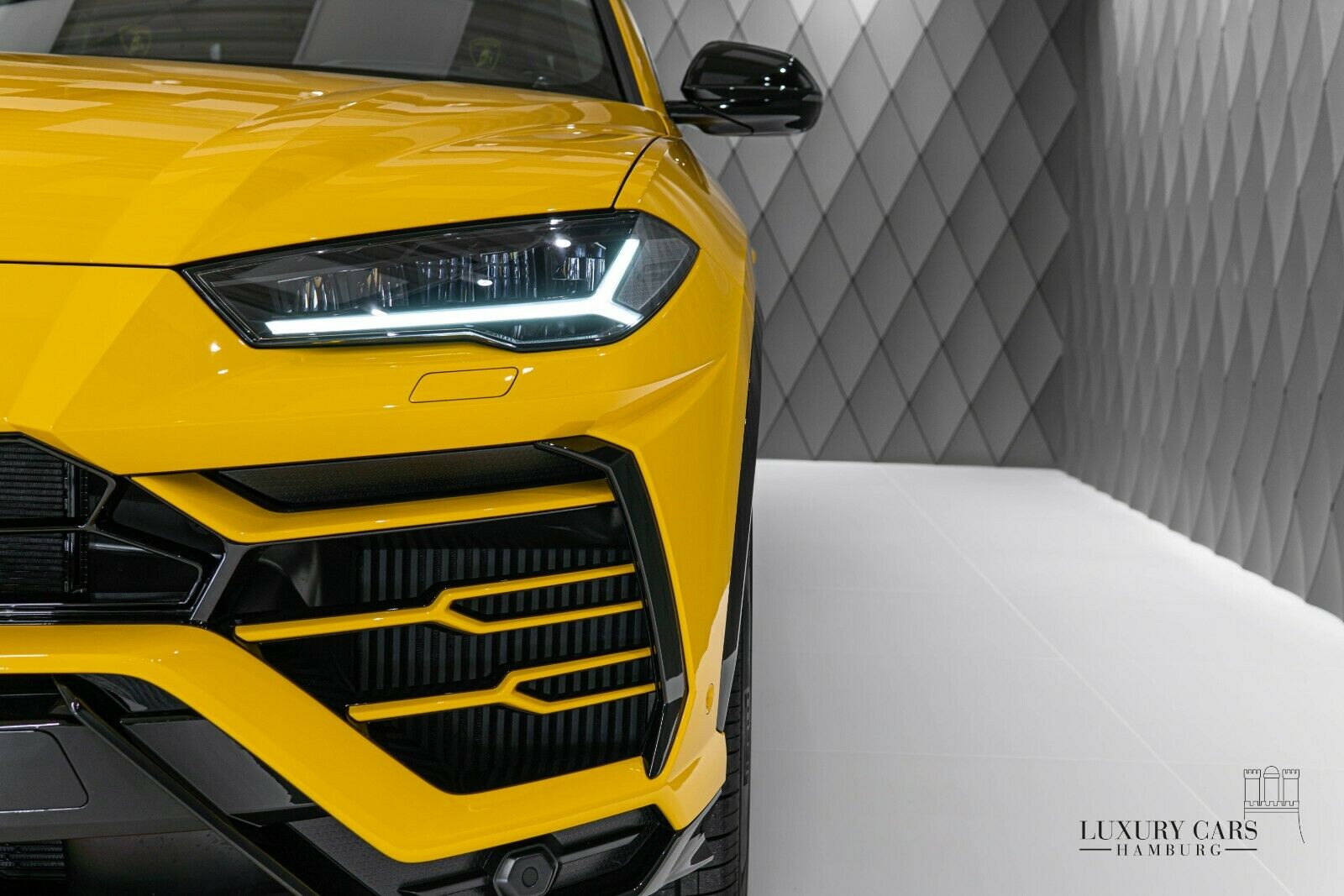 2020 Lamborghini Urus, 15/32
