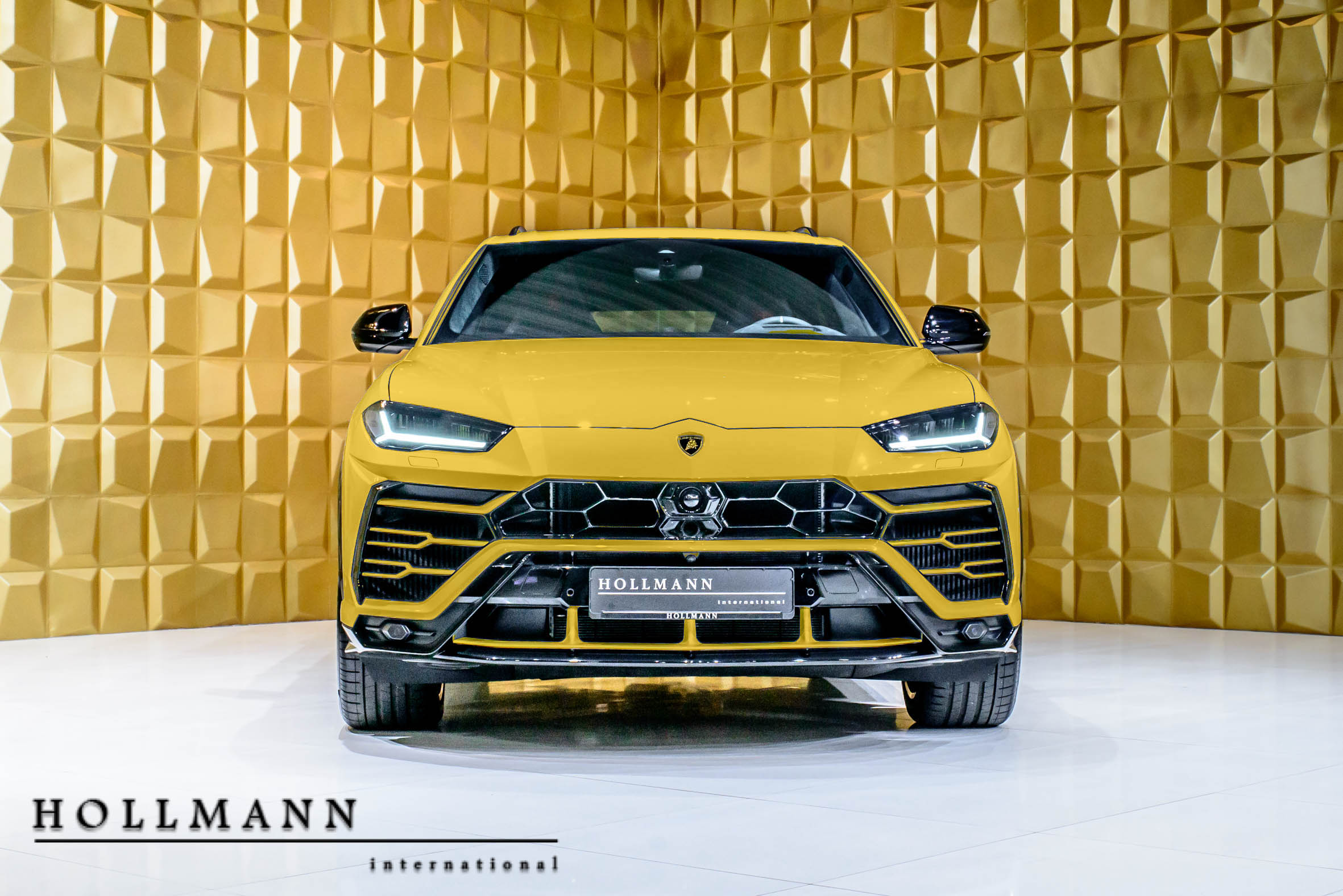 2018 Lamborghini Urus, 4/16