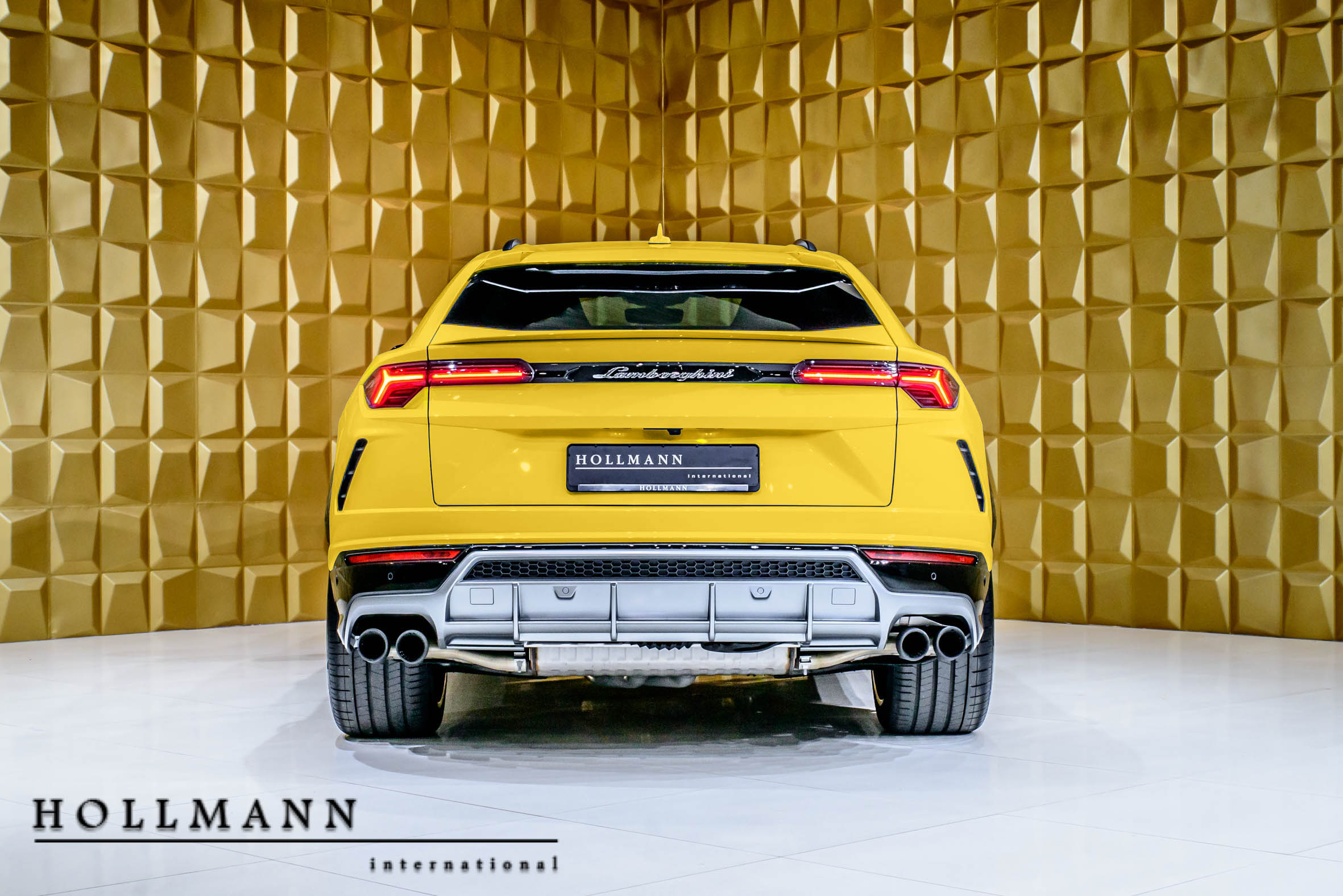 2018 Lamborghini Urus, 11/16