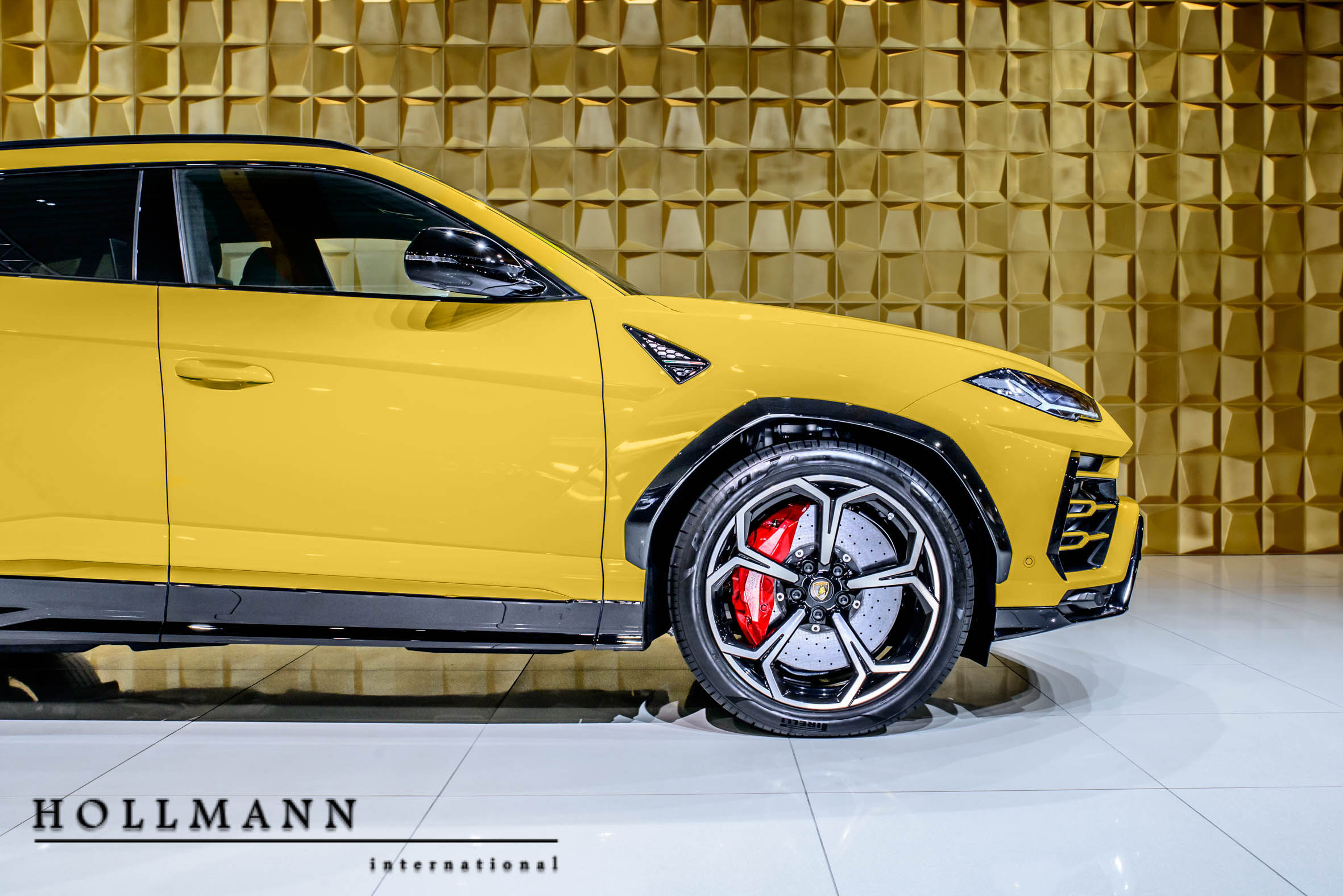 2018 Lamborghini Urus, 15/16