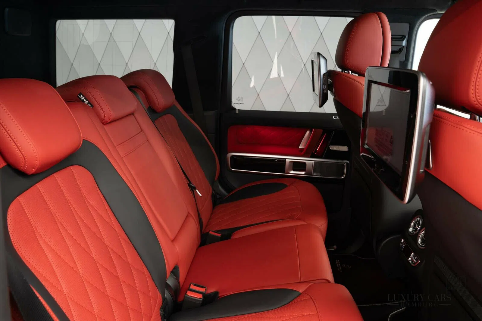 2020 BRABUS G 700 interior, seats, Red