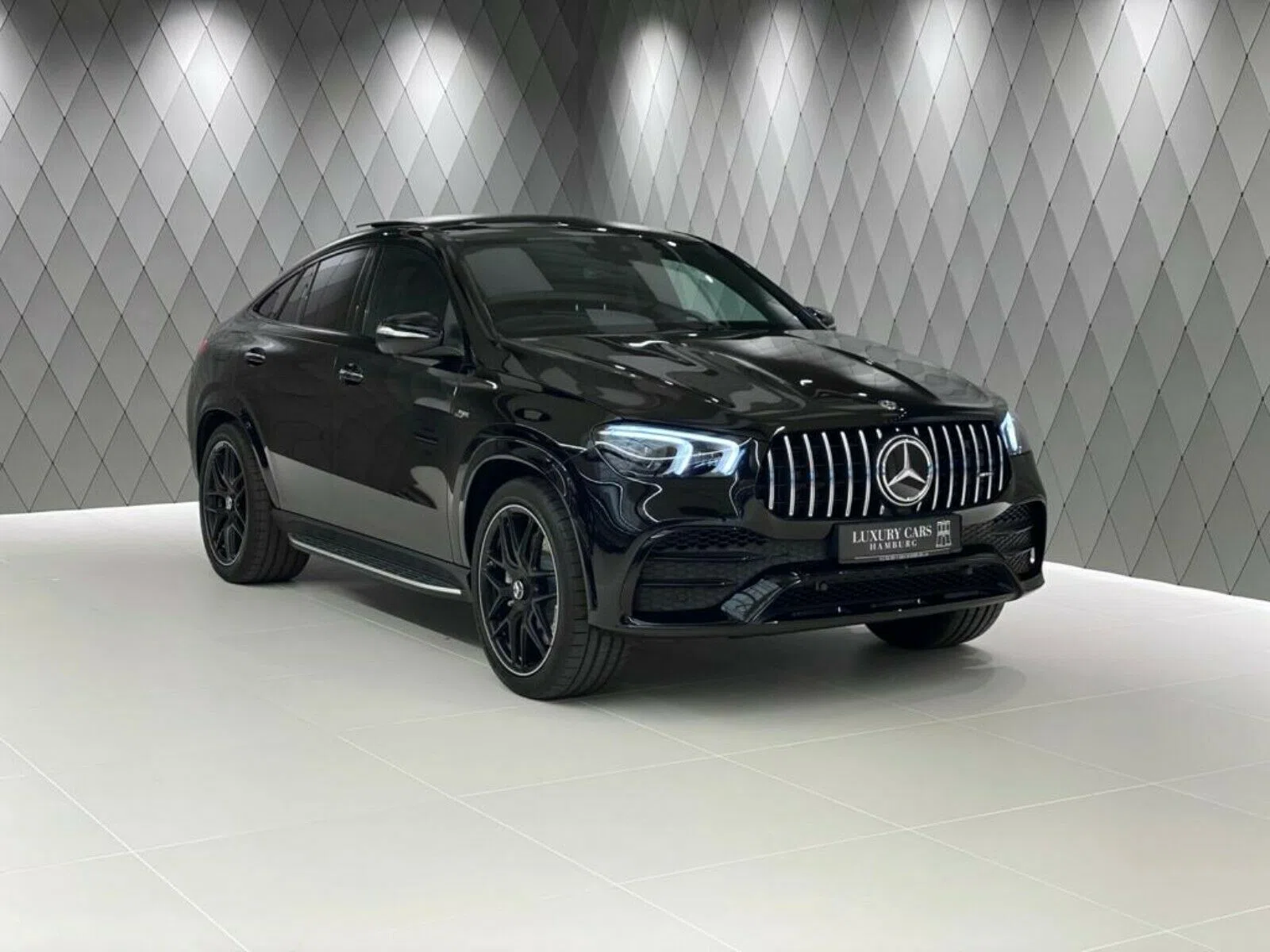 2020 Mercedes-Benz GLE 63 AMG for sale, front three-quarter view, Black