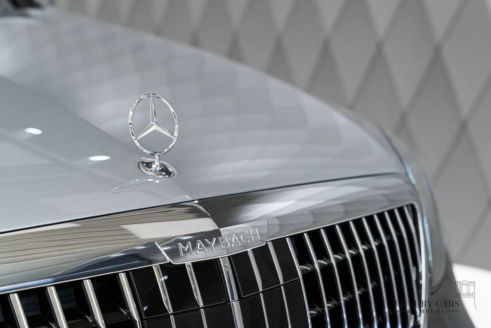 2020 Mercedes-Maybach S 560 2020 DUO TONE for sale, exterior, Antracite Blue with Gold