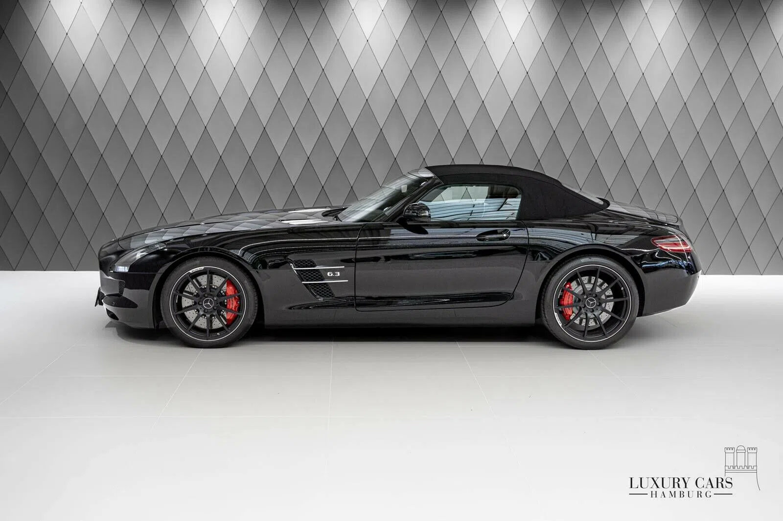 2012 Mercedes-Benz SLS AMG Roadster, side profile