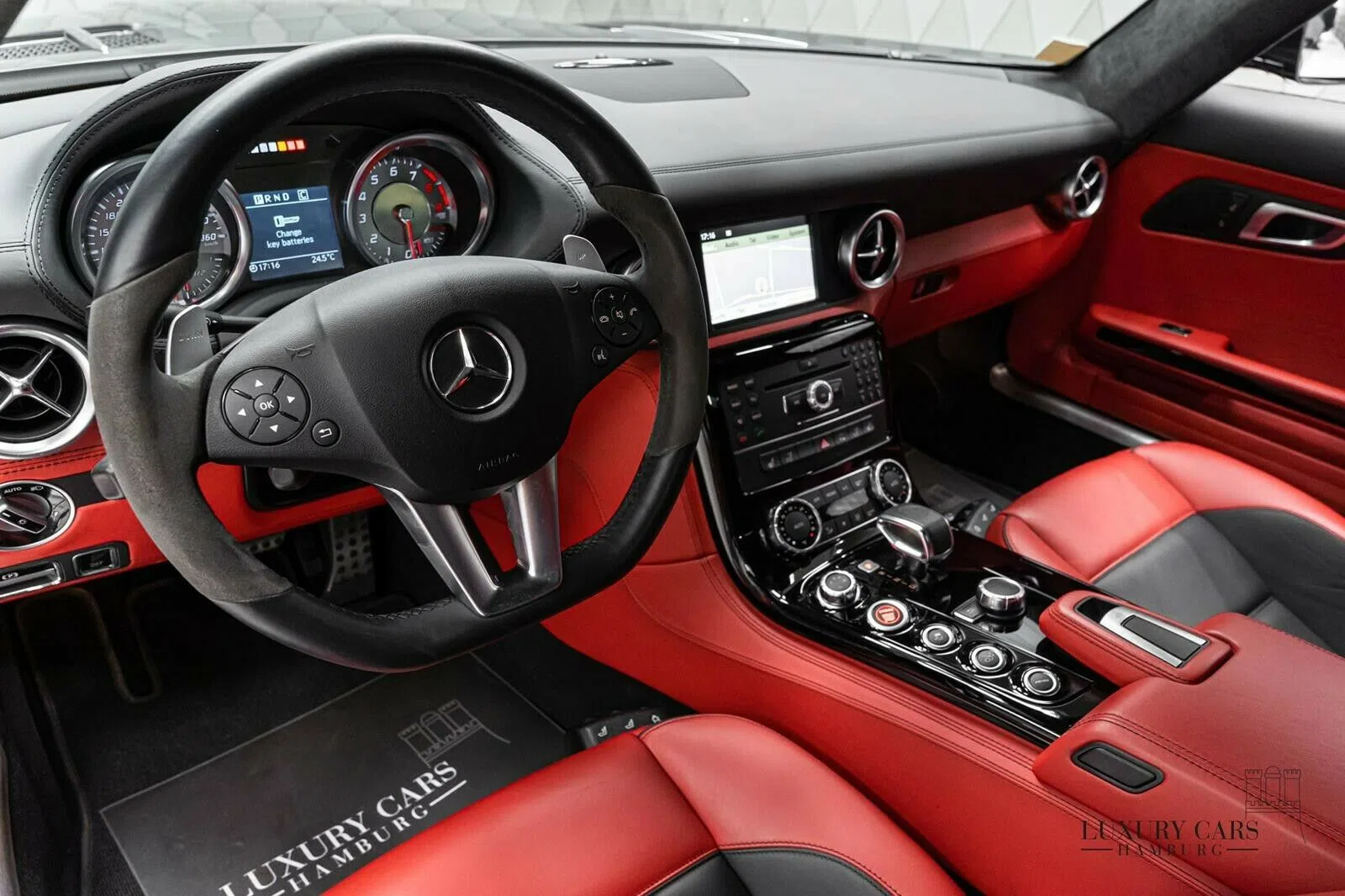 2012 Mercedes-Benz SLS AMG Roadster interior, dashboard