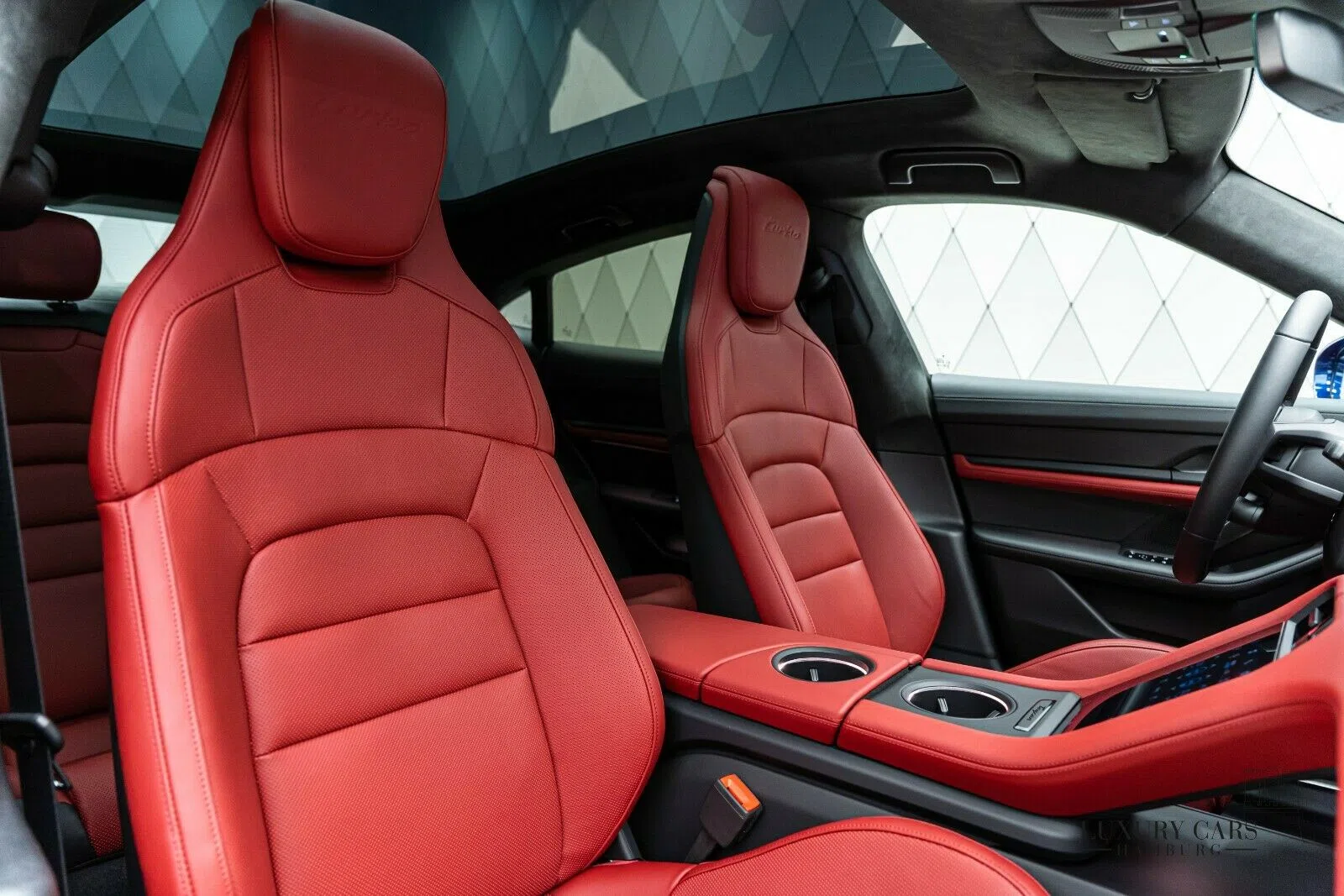 2020 Porsche Taycan Turbo interior, seats, Red