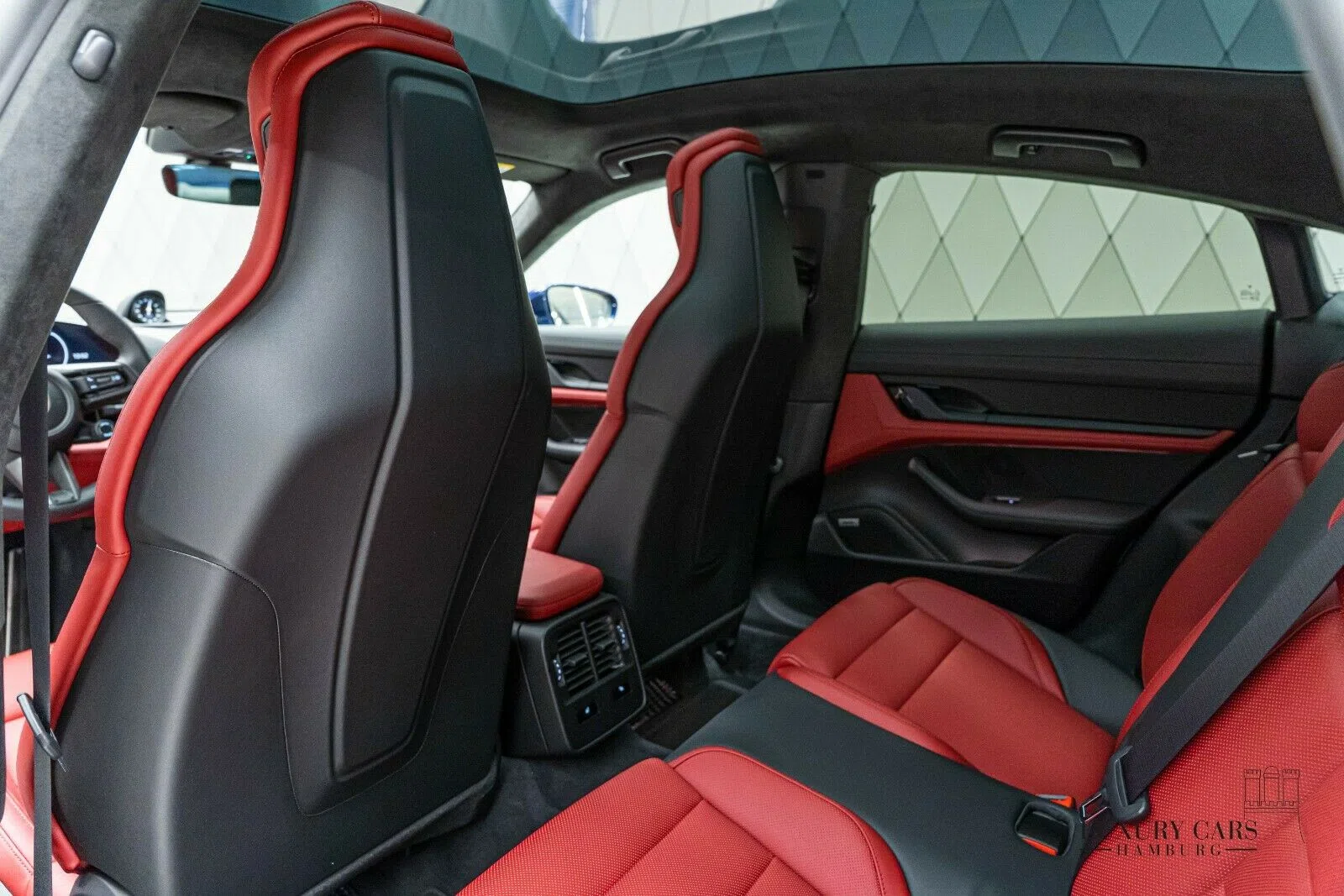2020 Porsche Taycan Turbo interior, seats, Red