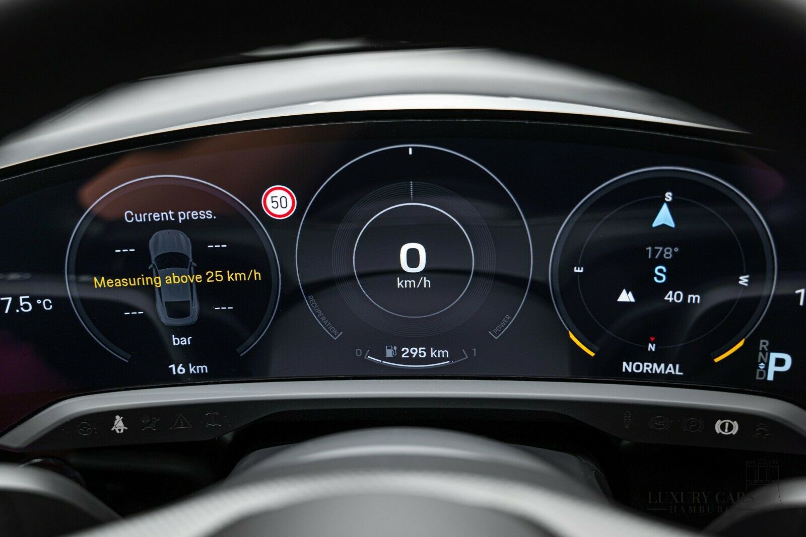 2020 Porsche Taycan Turbo, 17/20