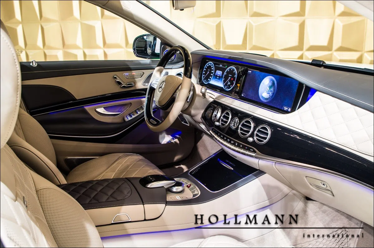 2018 Mercedes-Maybach S600 Pullman interior, dashboard
