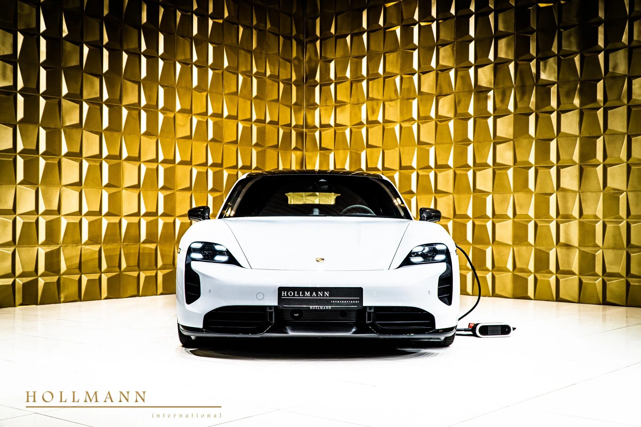 2020 Porsche Taycan Turbo for sale, exterior, White