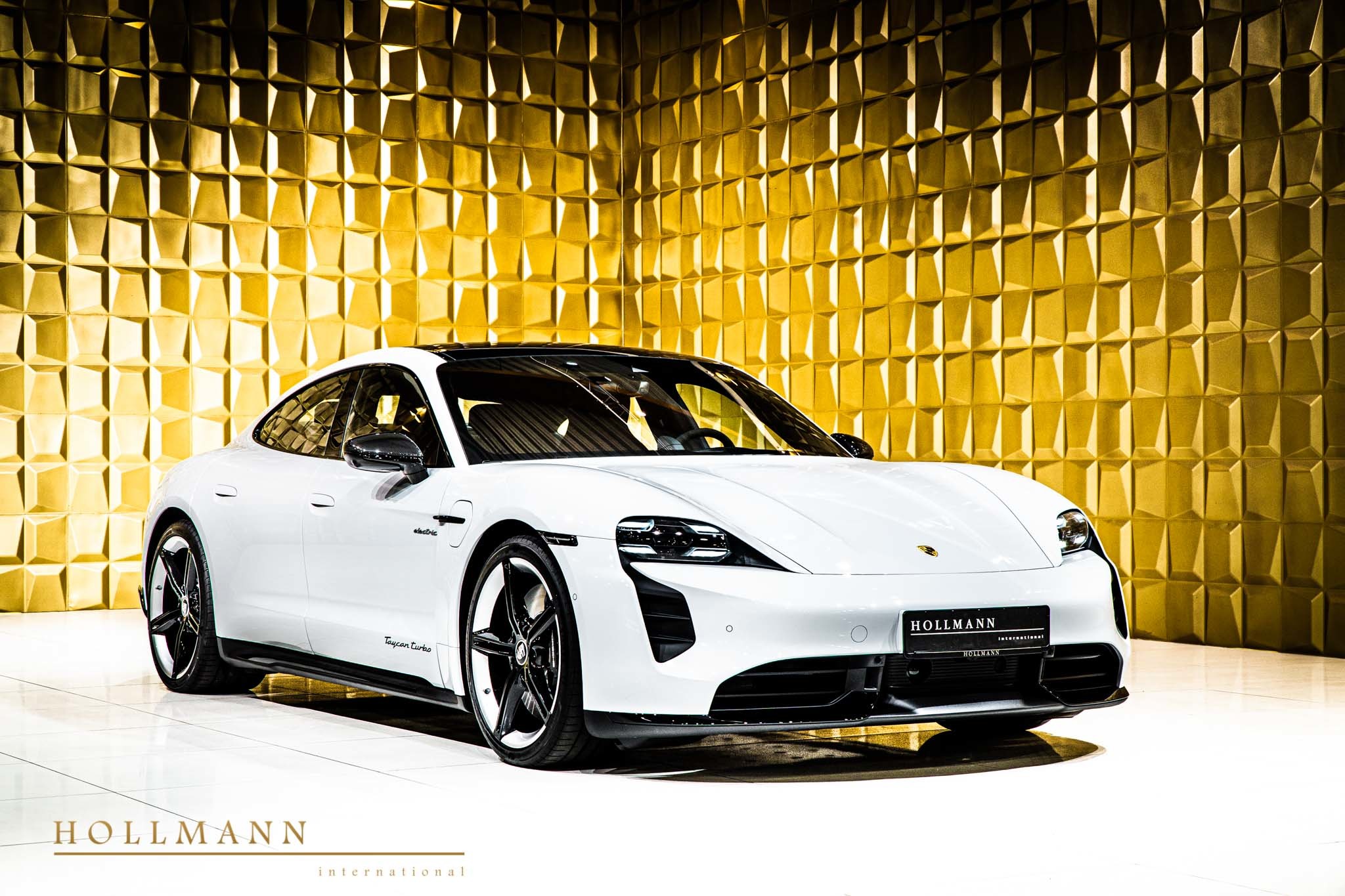 2020 Porsche Taycan Turbo, 20/20
