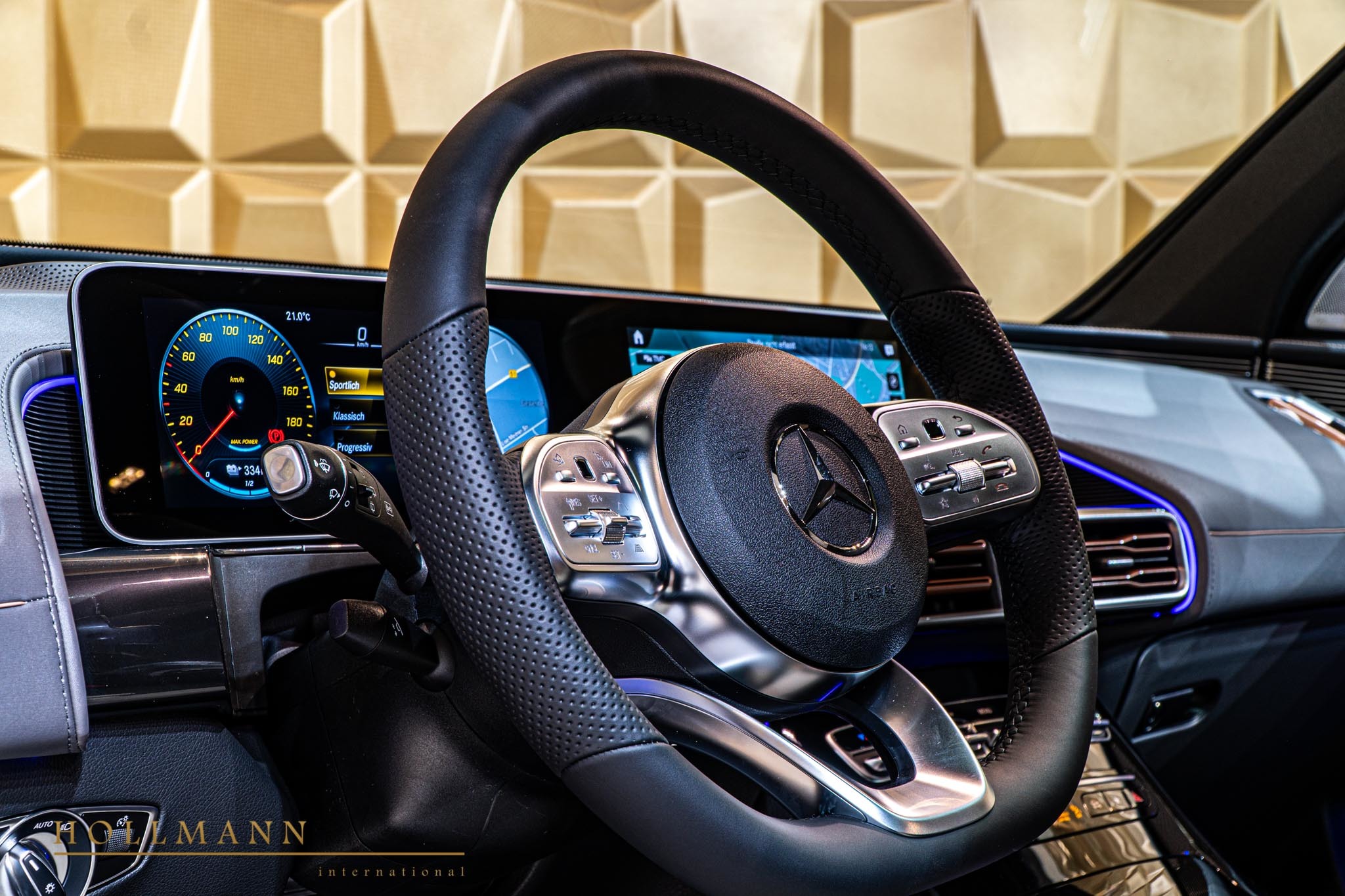2020 Mercedes-Benz EQC 400 4Matic, 9/20