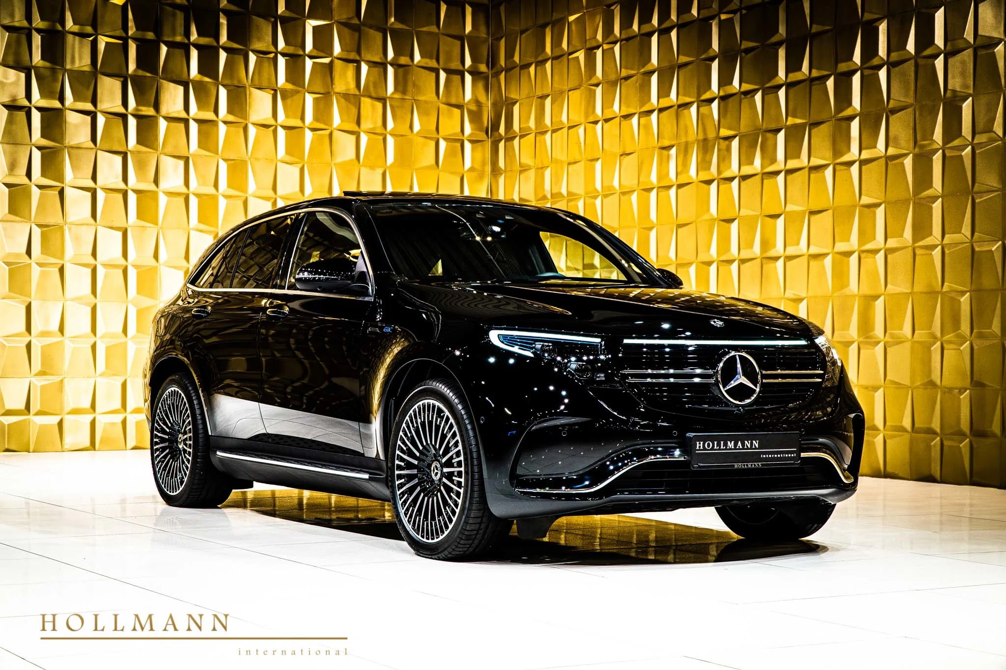 2020 Mercedes-Benz EQC 400 4Matic for sale, exterior, Black