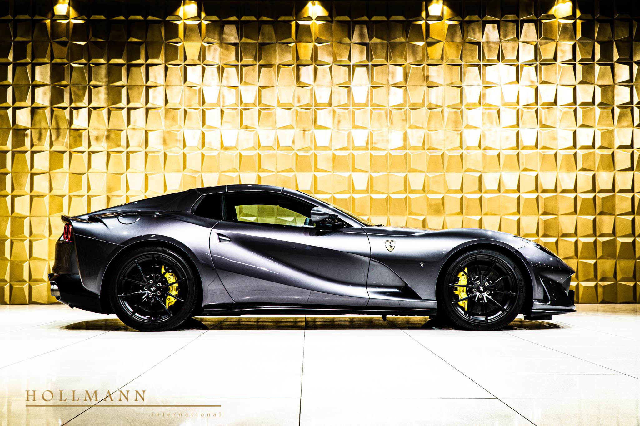 2020 Ferrari 812 GTS, 3/14