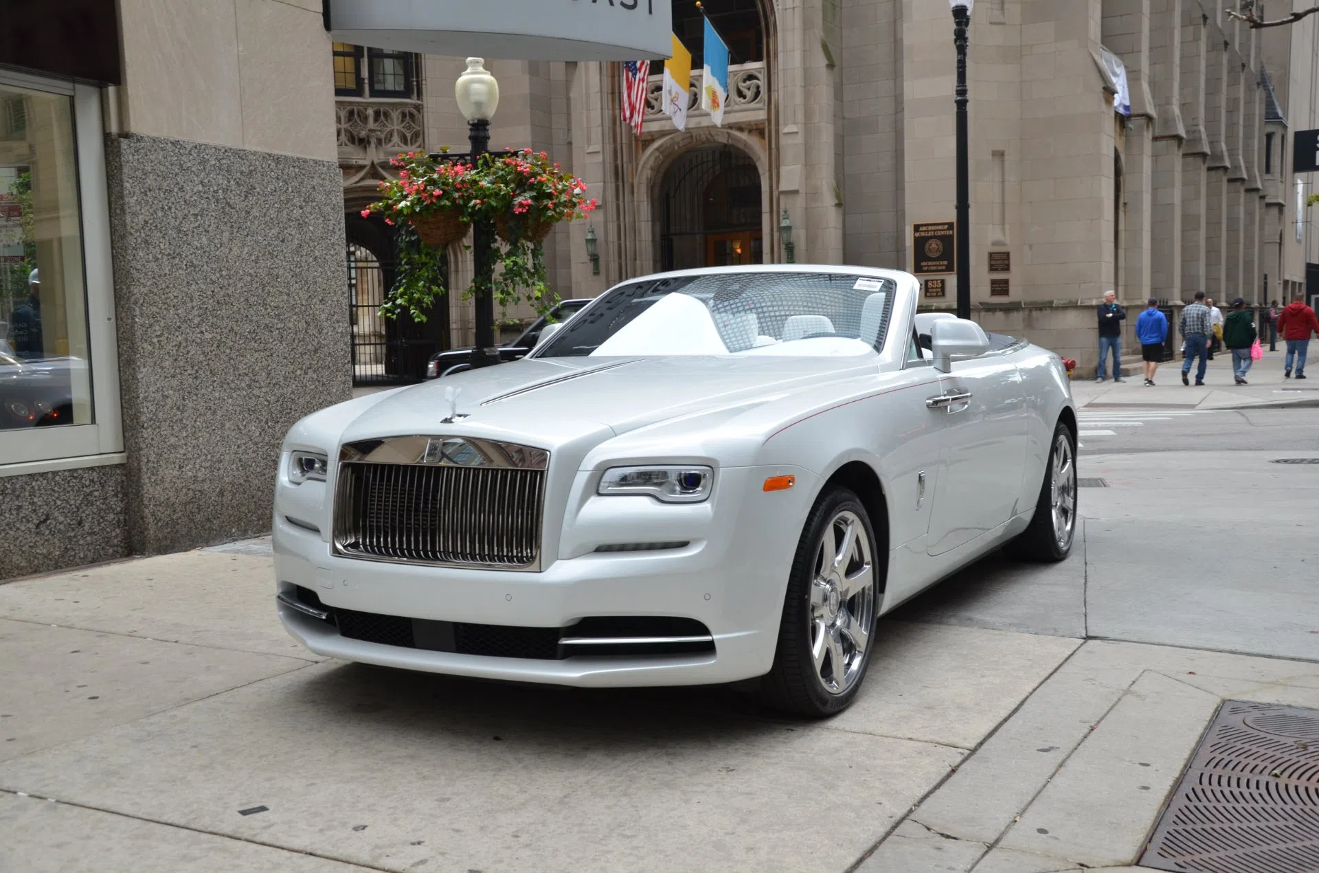 2018 ROLLS-ROYCE DAWN