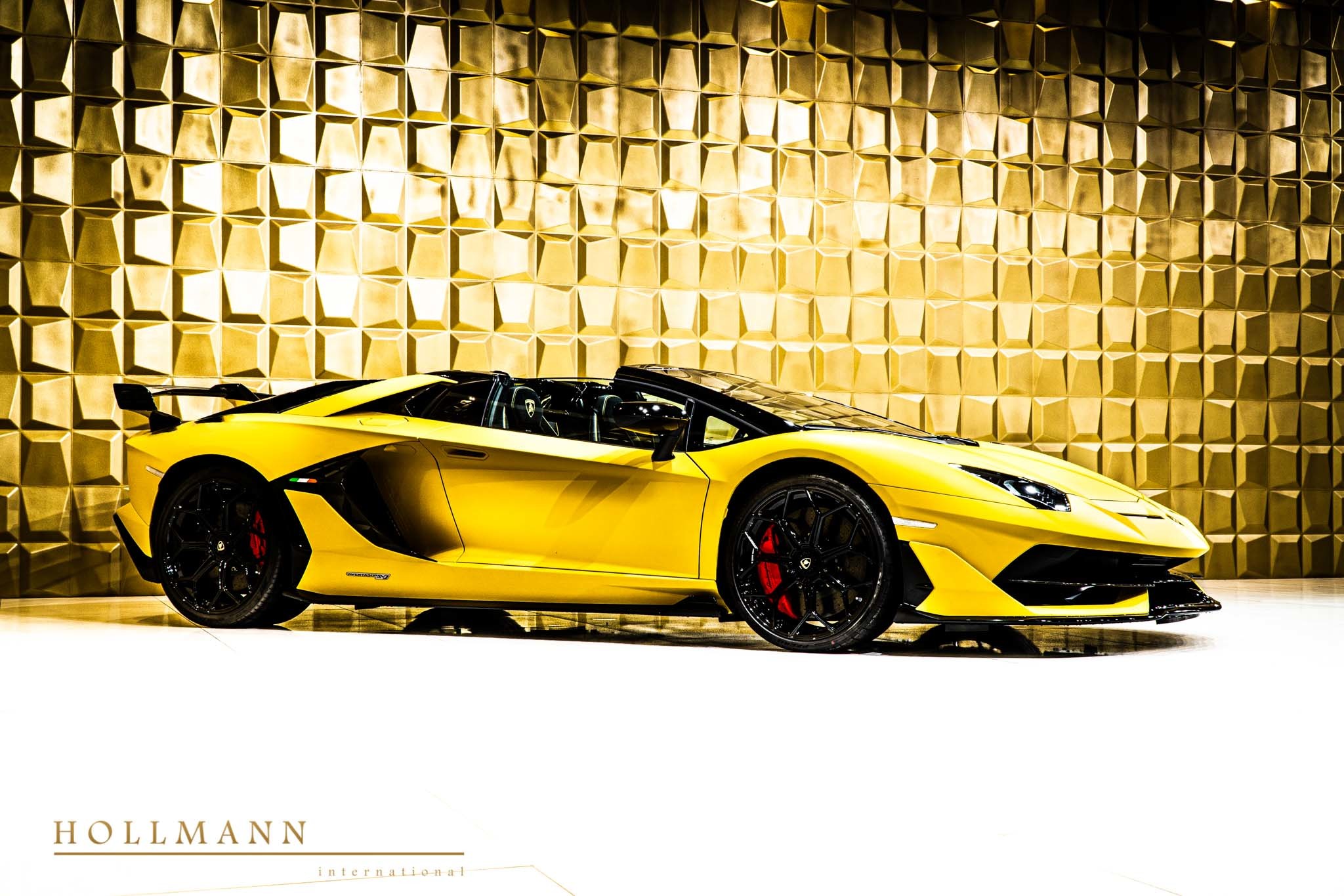 2020 Lamborghini Aventador SVJ Roadster, 17/18