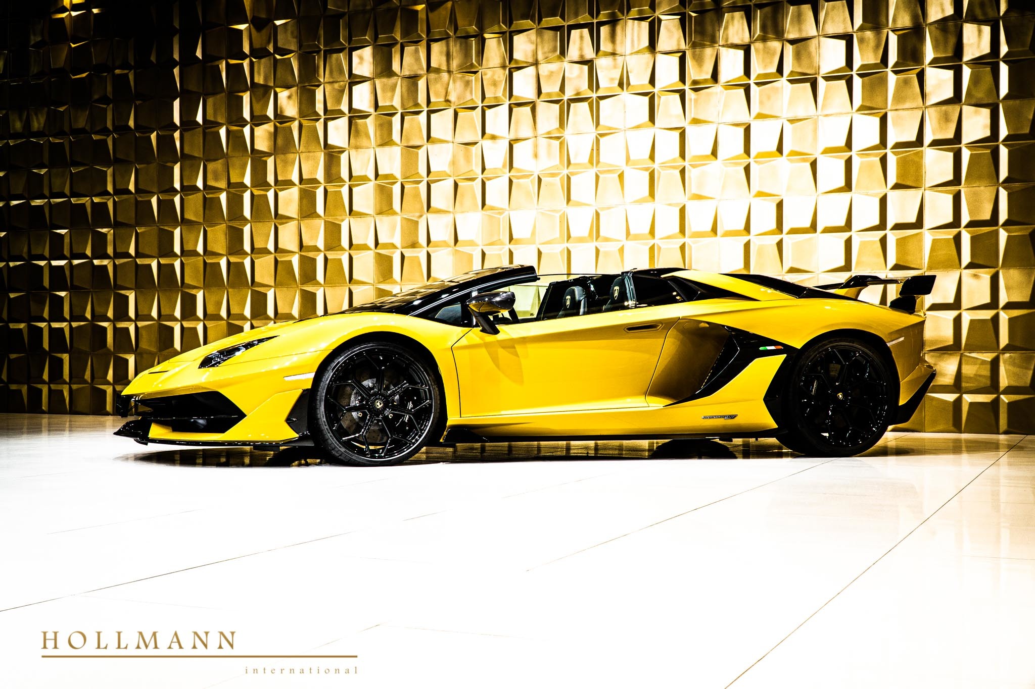 2020 Lamborghini Aventador SVJ Roadster, 4/20