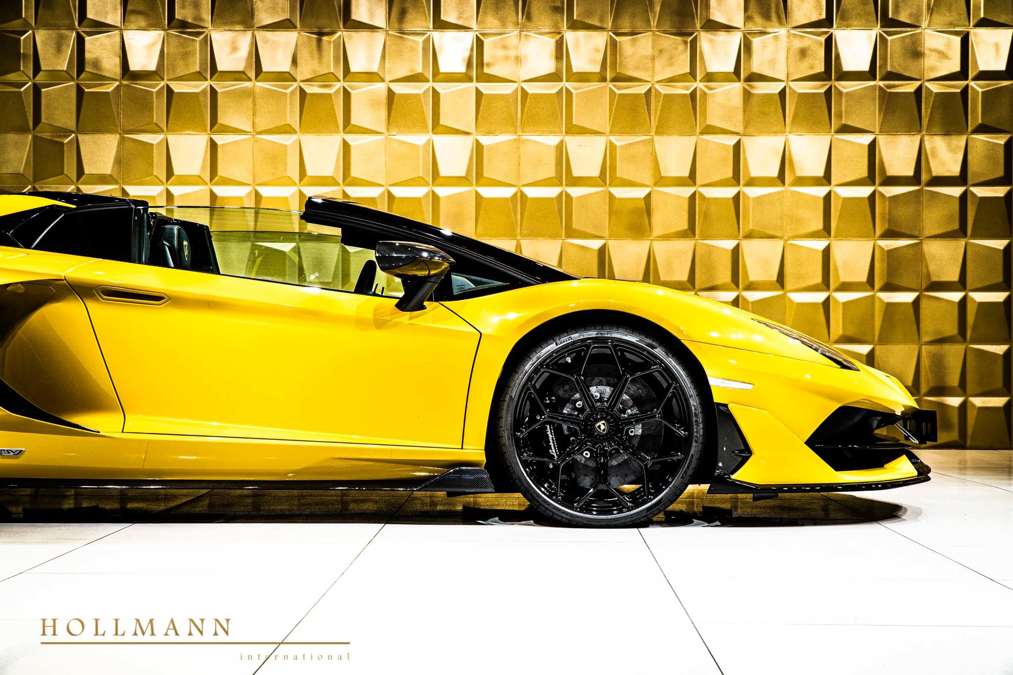 2020 Lamborghini Aventador SVJ Roadster, 9/20