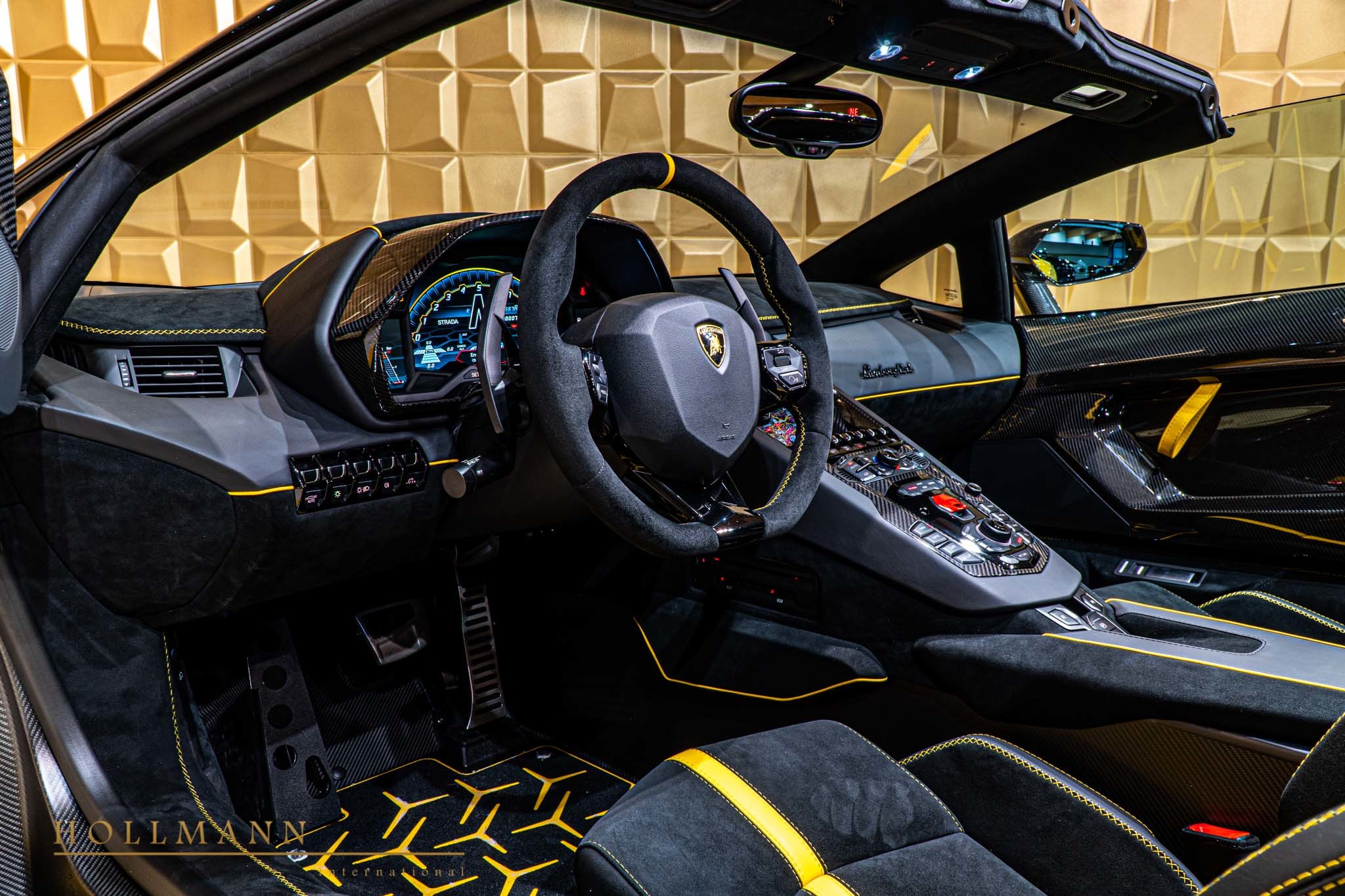 2020 Lamborghini Aventador SVJ Roadster, 15/20