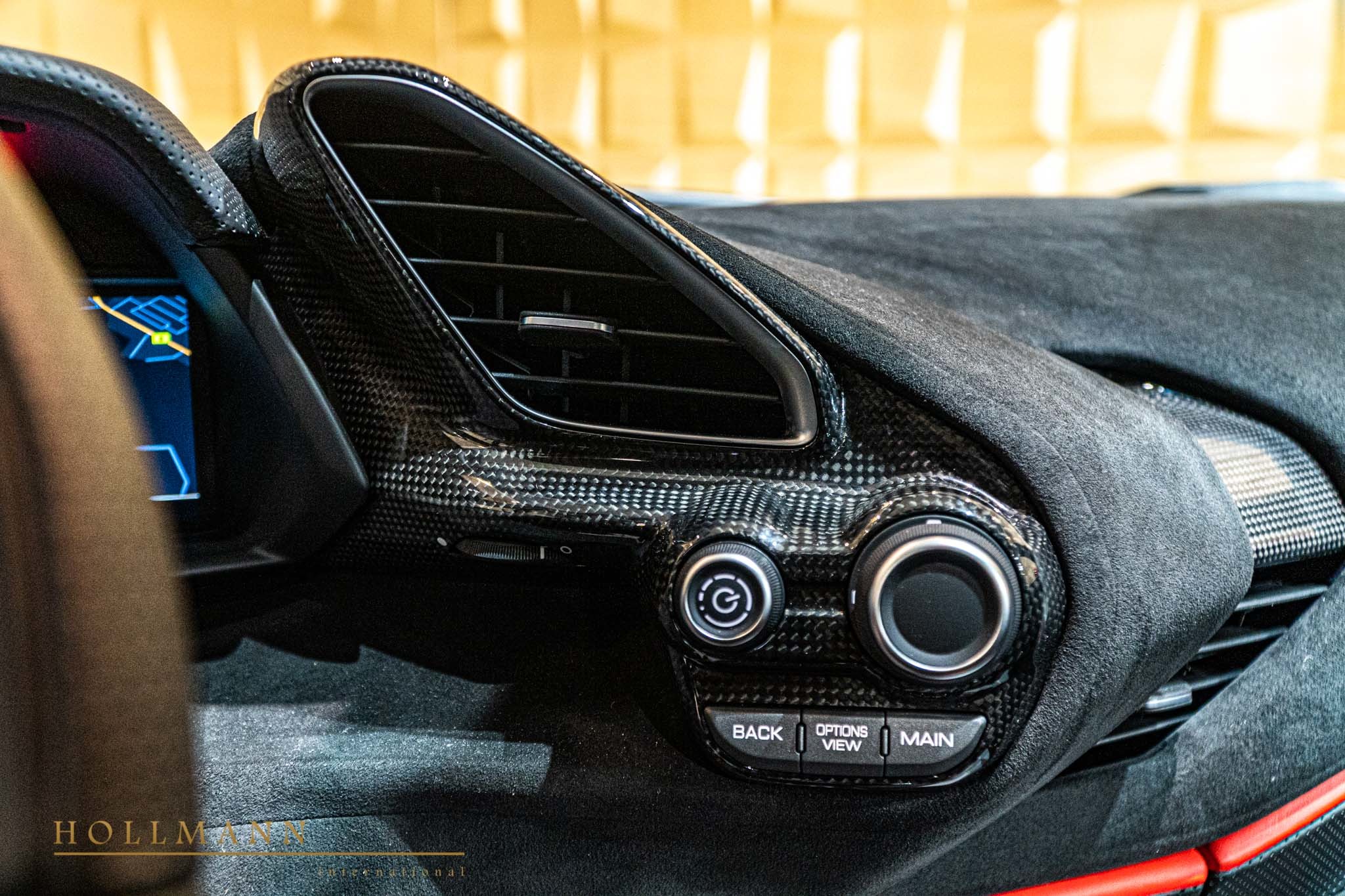 2020 Ferrari 488 Pista Spider, 17/20