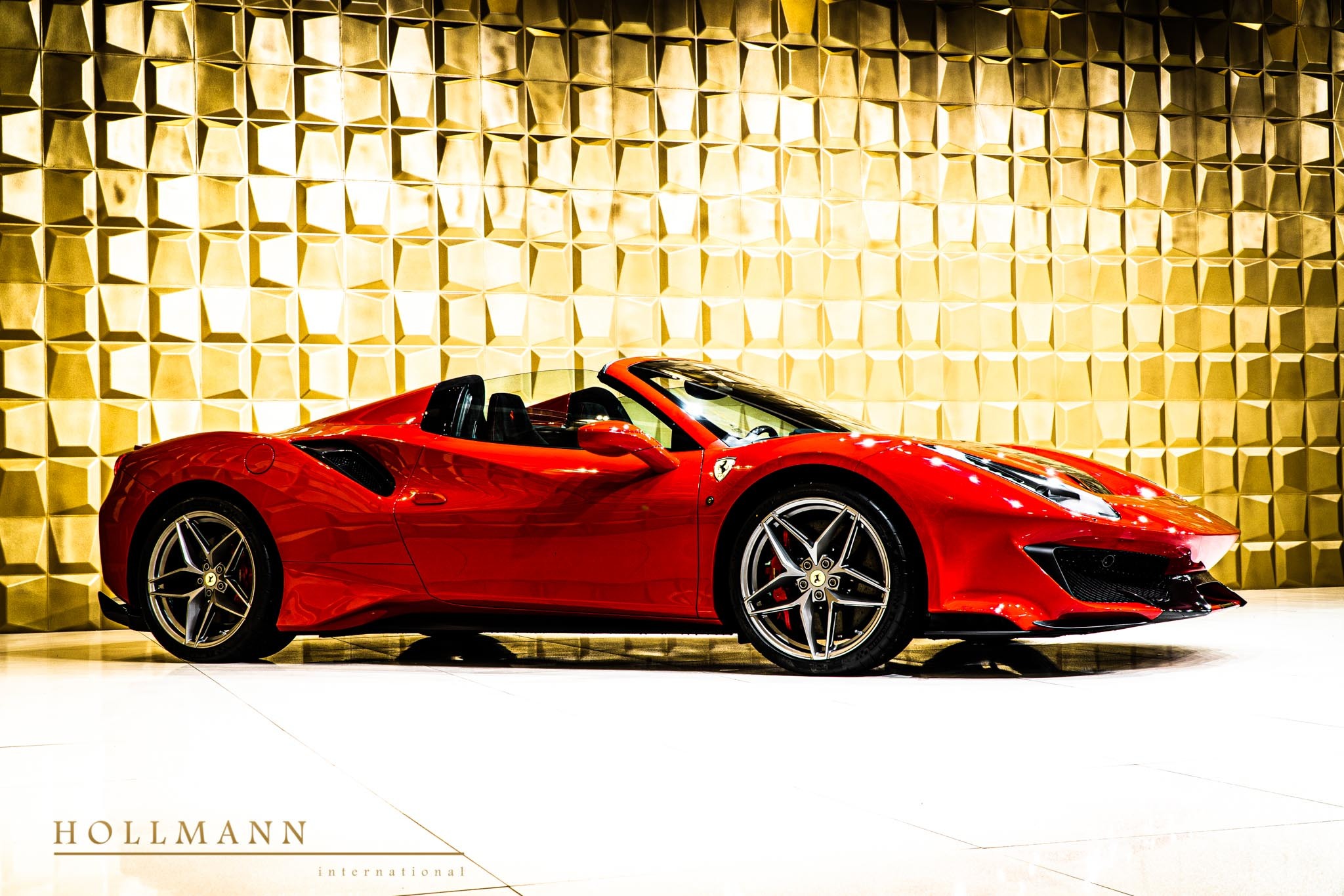 2020 Ferrari 488 Pista Spider, 19/20