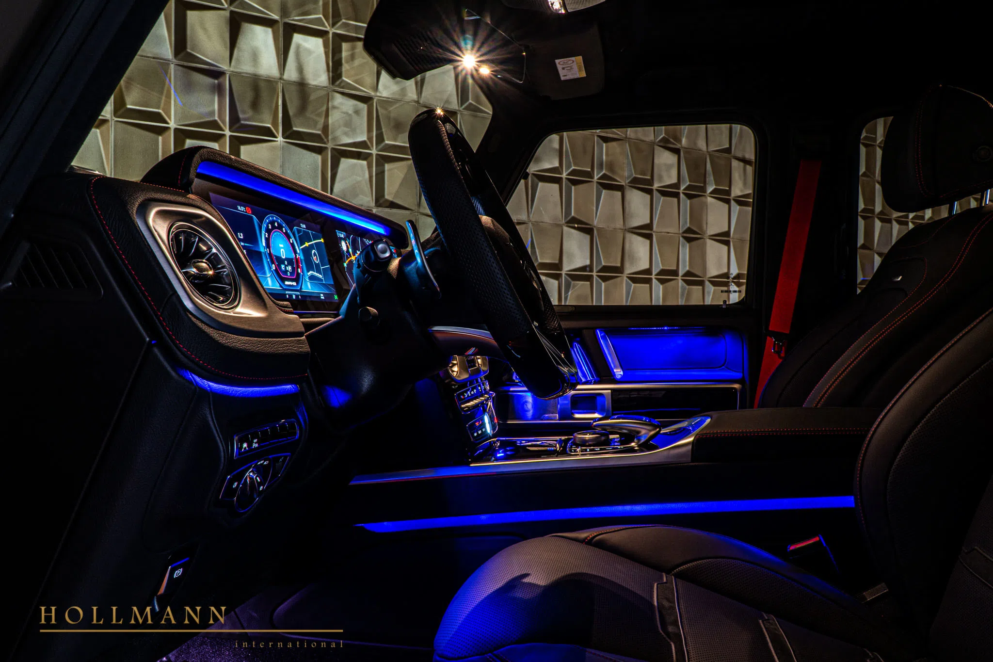 2020 Mercedes-Benz G 63 AMG interior, Leather Black