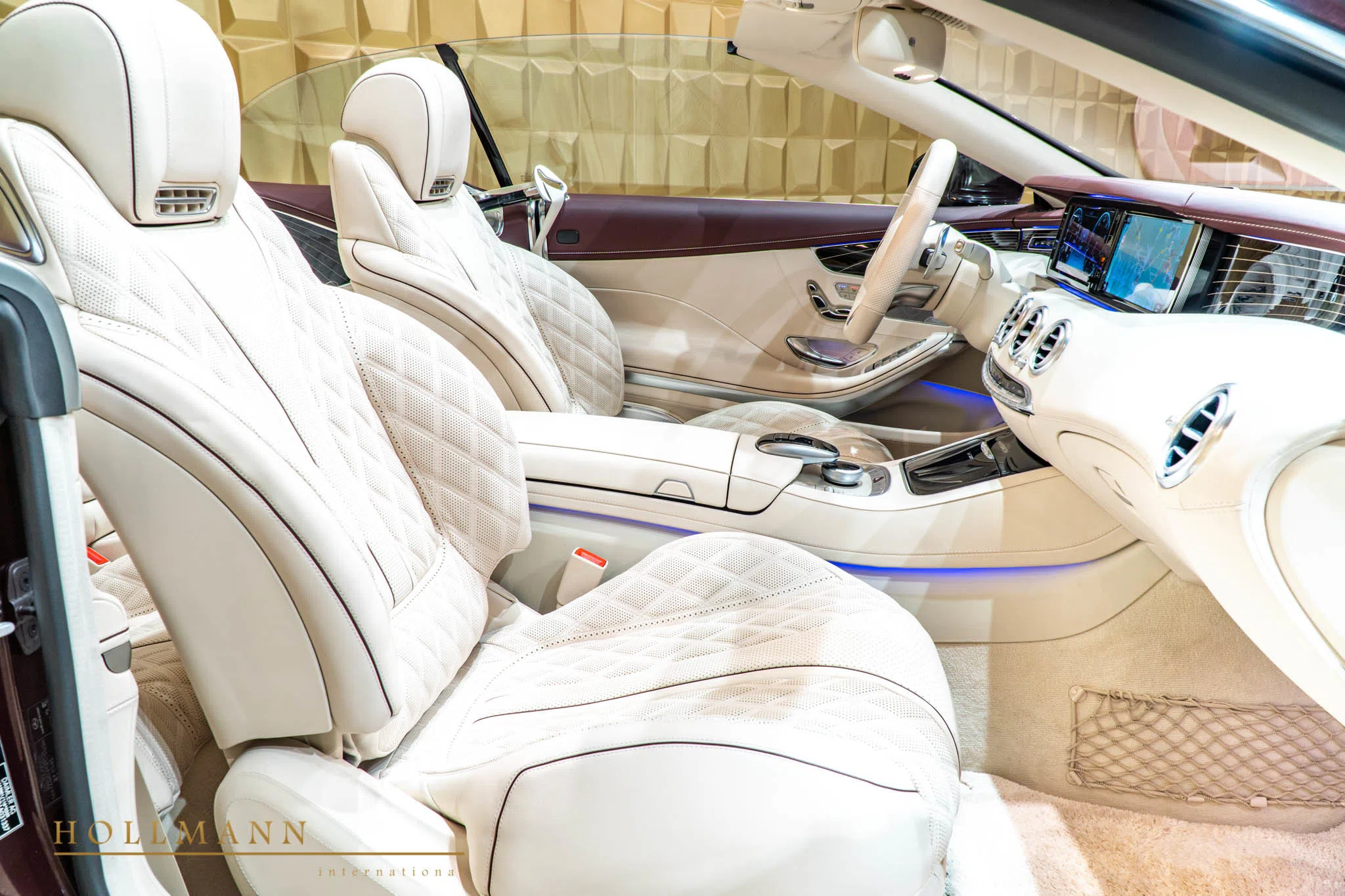 2018 Mercedes-Maybach S 650 Cabriolet 1 of 300 interior, seats, Leder Exclusive Beige