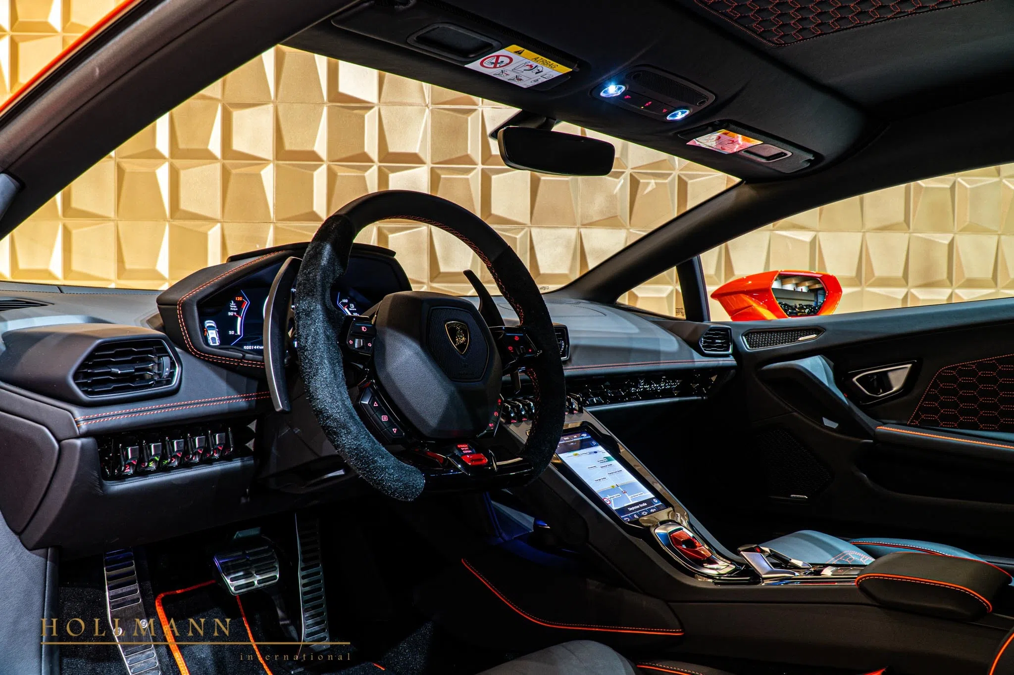 2020 Lamborghini Huracán EVO interior, dashboard, Leather Black