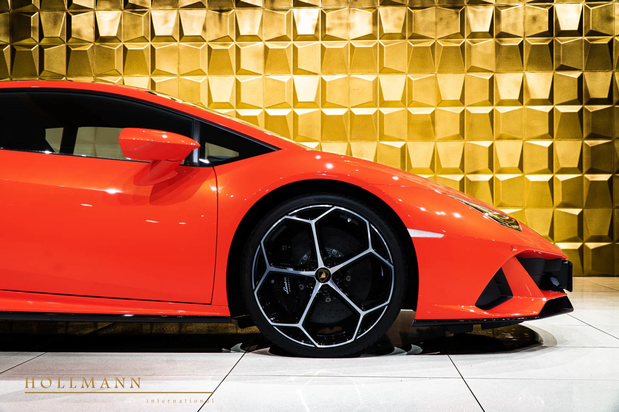 2020 Lamborghini Huracán EVO for sale, exterior, Arancio Xanto (Orange)