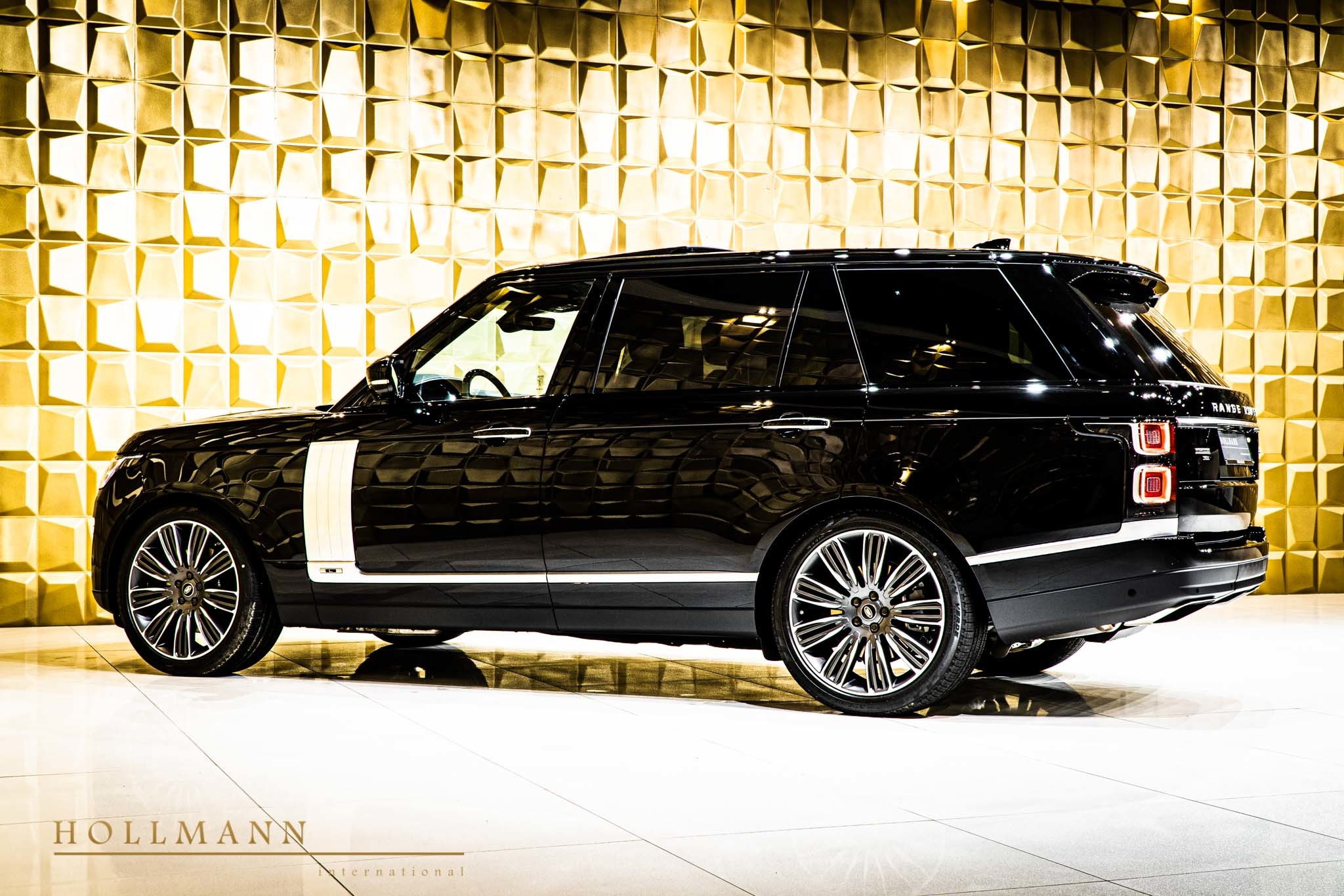 2020 Range Rover 3.0 P400 AUTOBIOGRAPHY LWB, 6/20