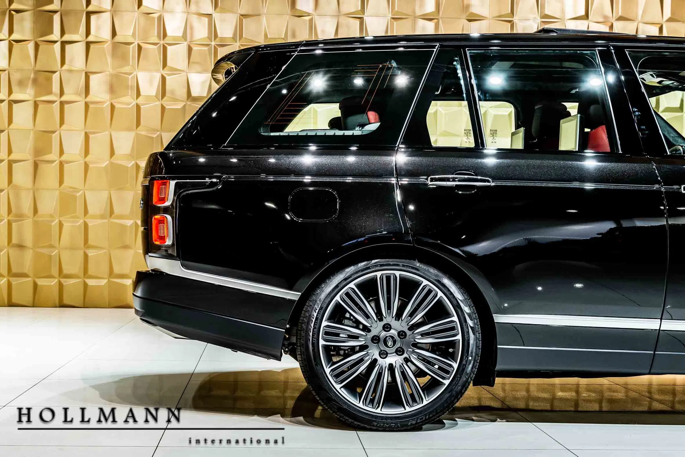2020 RANGE ROVER 5.0 SCV8 Autobiography SWB for sale, exterior, Santorini Black