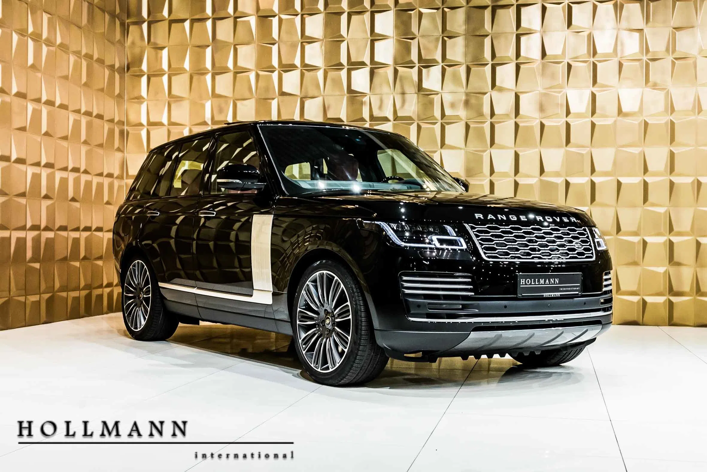 2020 RANGE ROVER 5.0 SCV8 Autobiography SWB for sale, exterior, Santorini Black