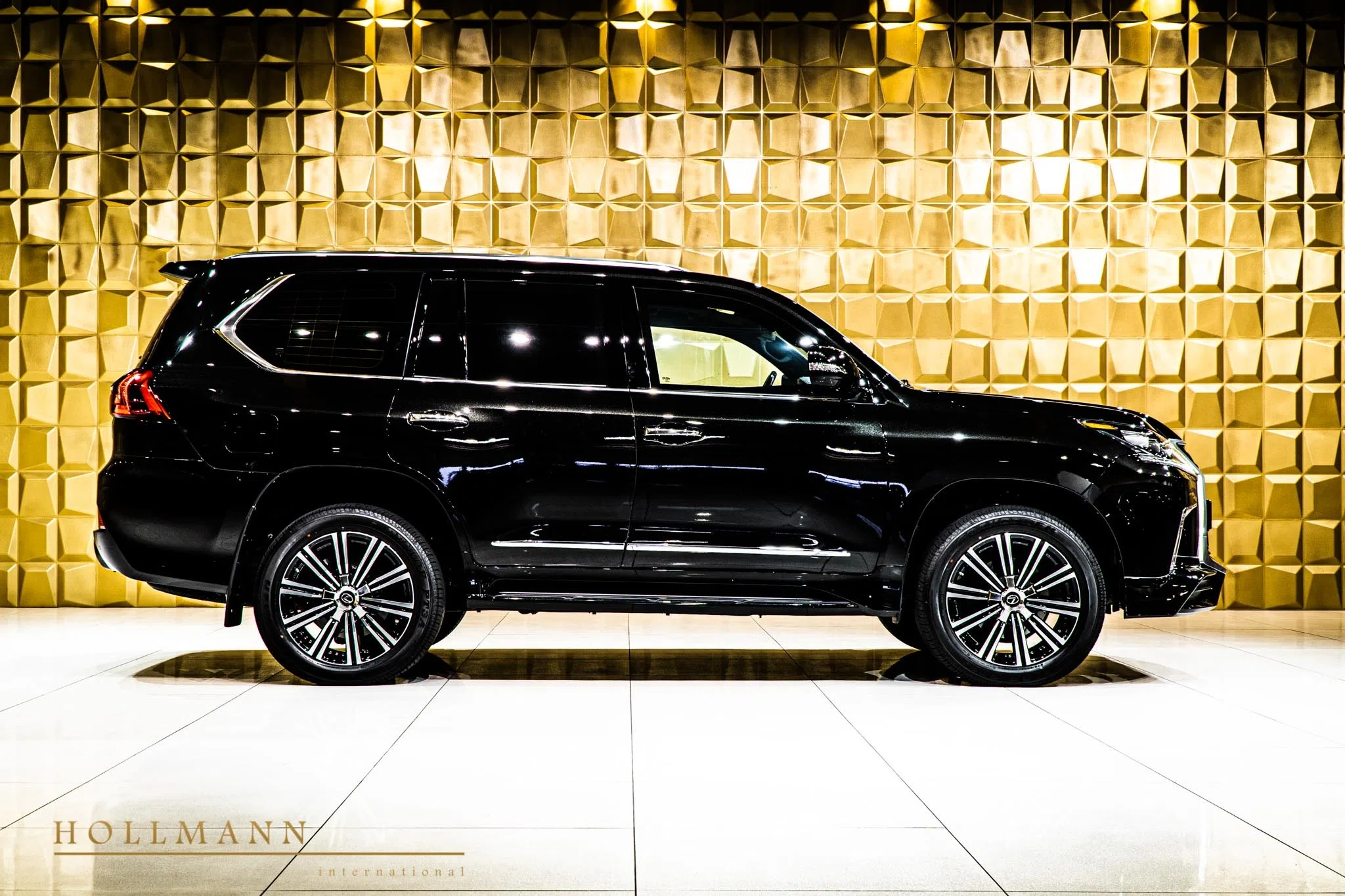2021 LEXUS LX 570 ARMOURED B6/VR8