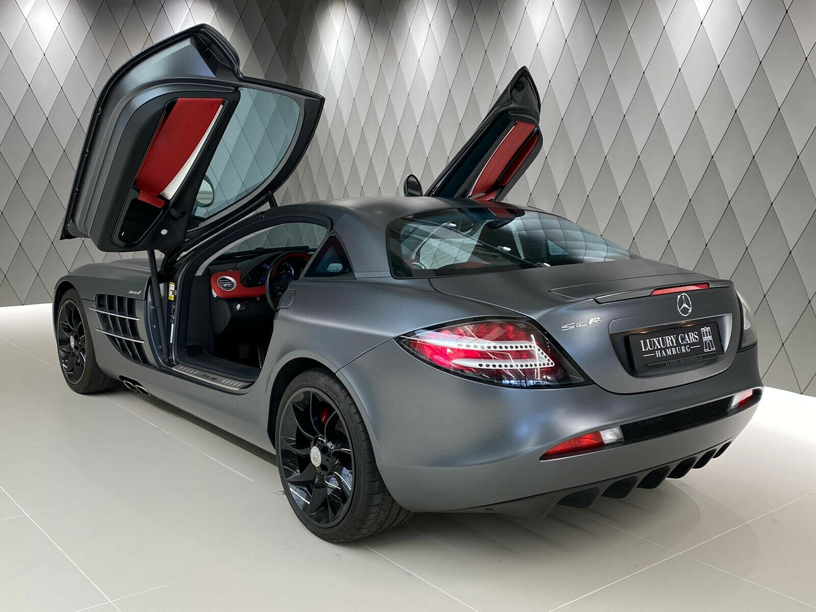 2006 Mercedes-Benz SLR Coupe, 3/18